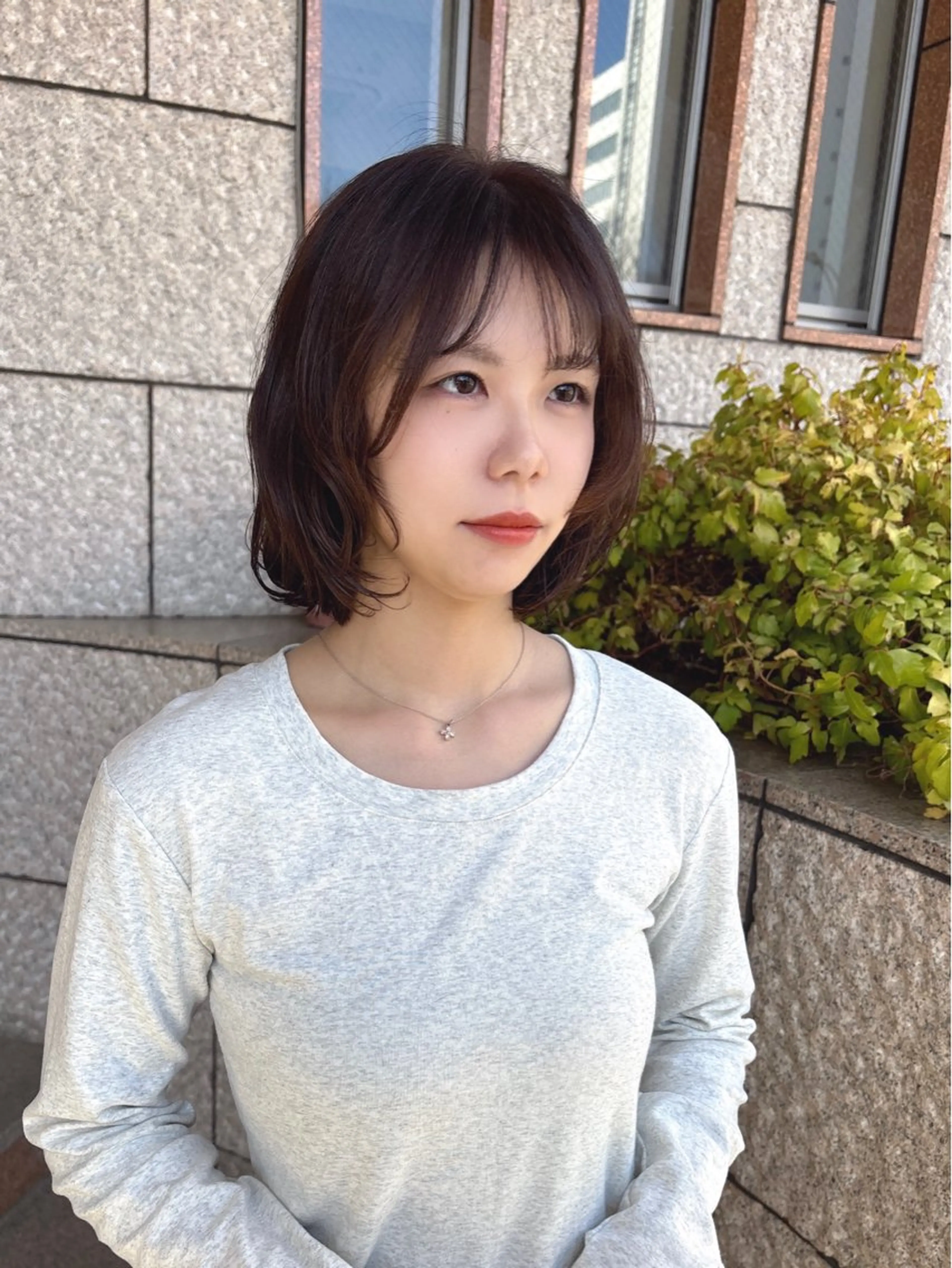 ショート パーマ 髪質改善カラー｜ レイヤー｜小寺 葵のヘアスタイル