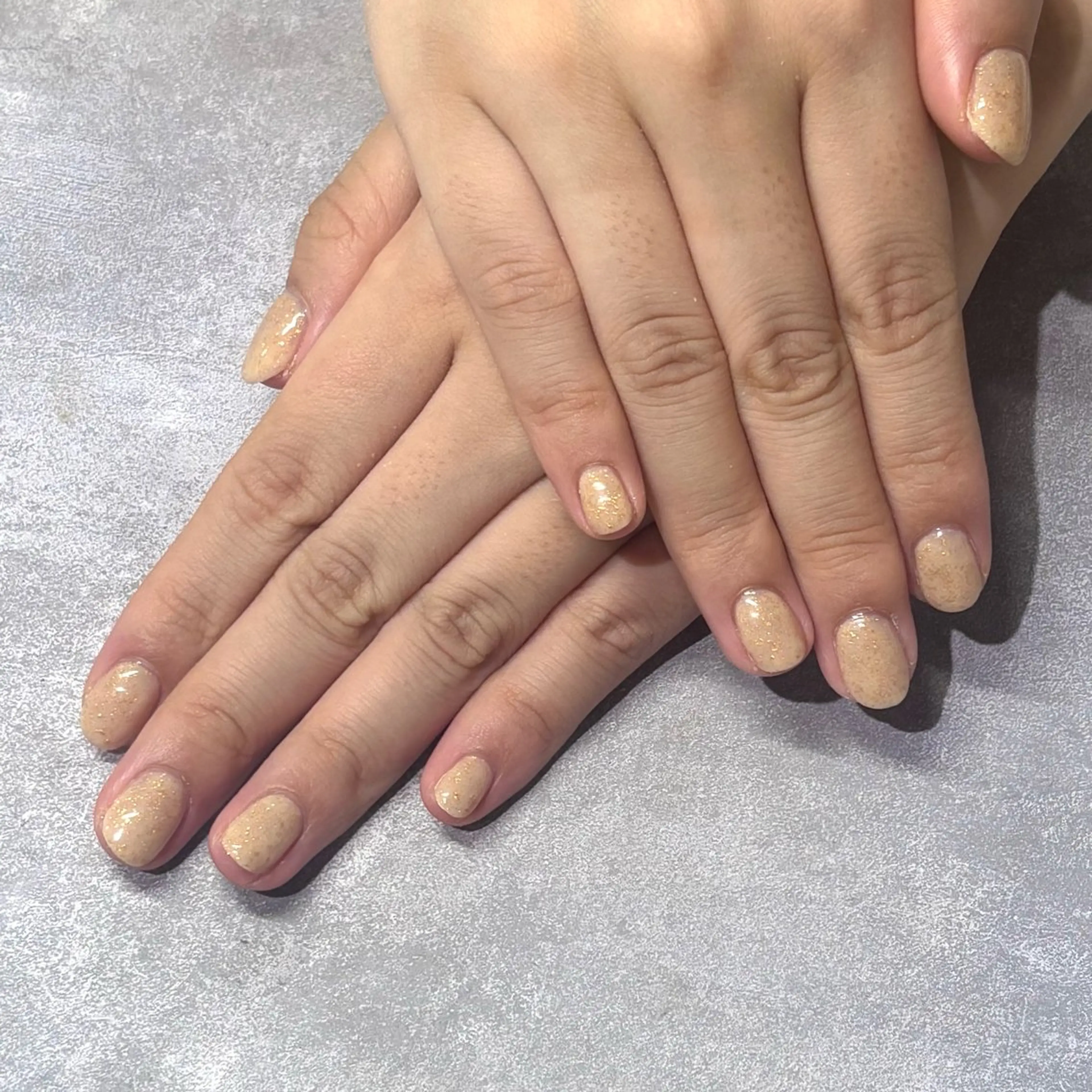 ネイル アンリッシュ新宿店 ishiiのネイルデザイン