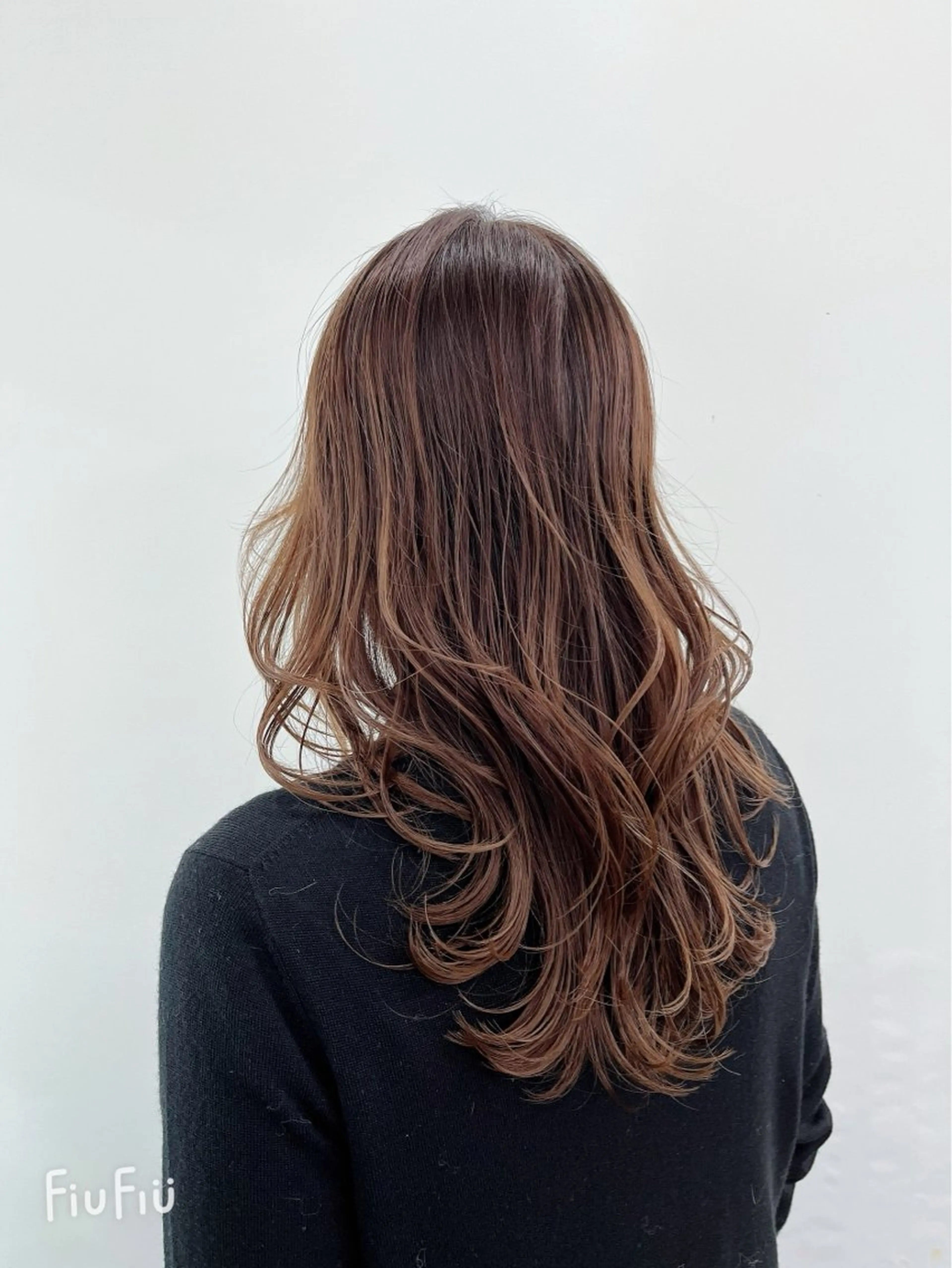 ロング カラー 新宿/小顔レイヤー/ 顔まわり/西慶太朗のヘアスタイル