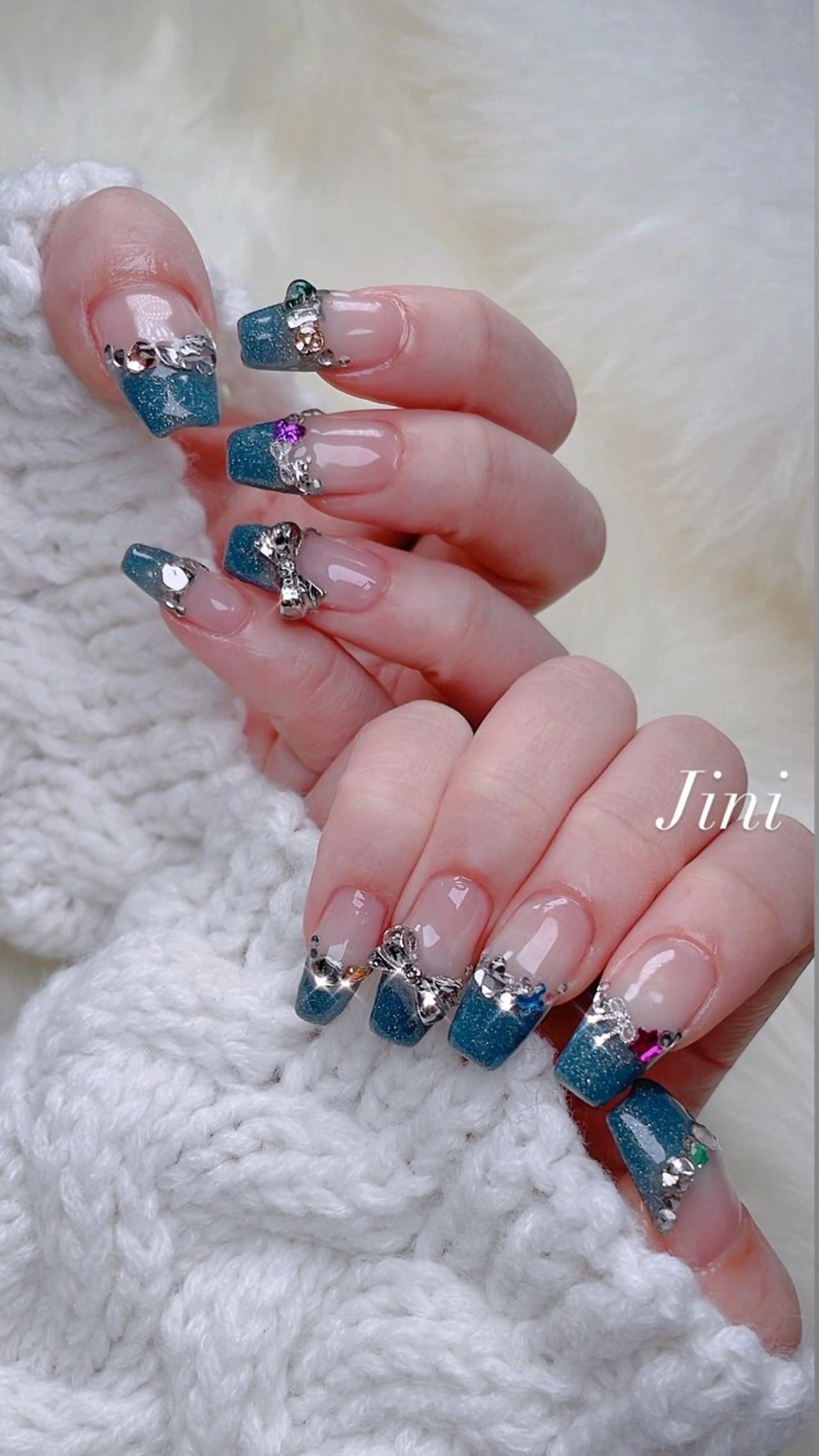 ネイル JINI NAIL所属・ジニ ネイルのネイルデザイン