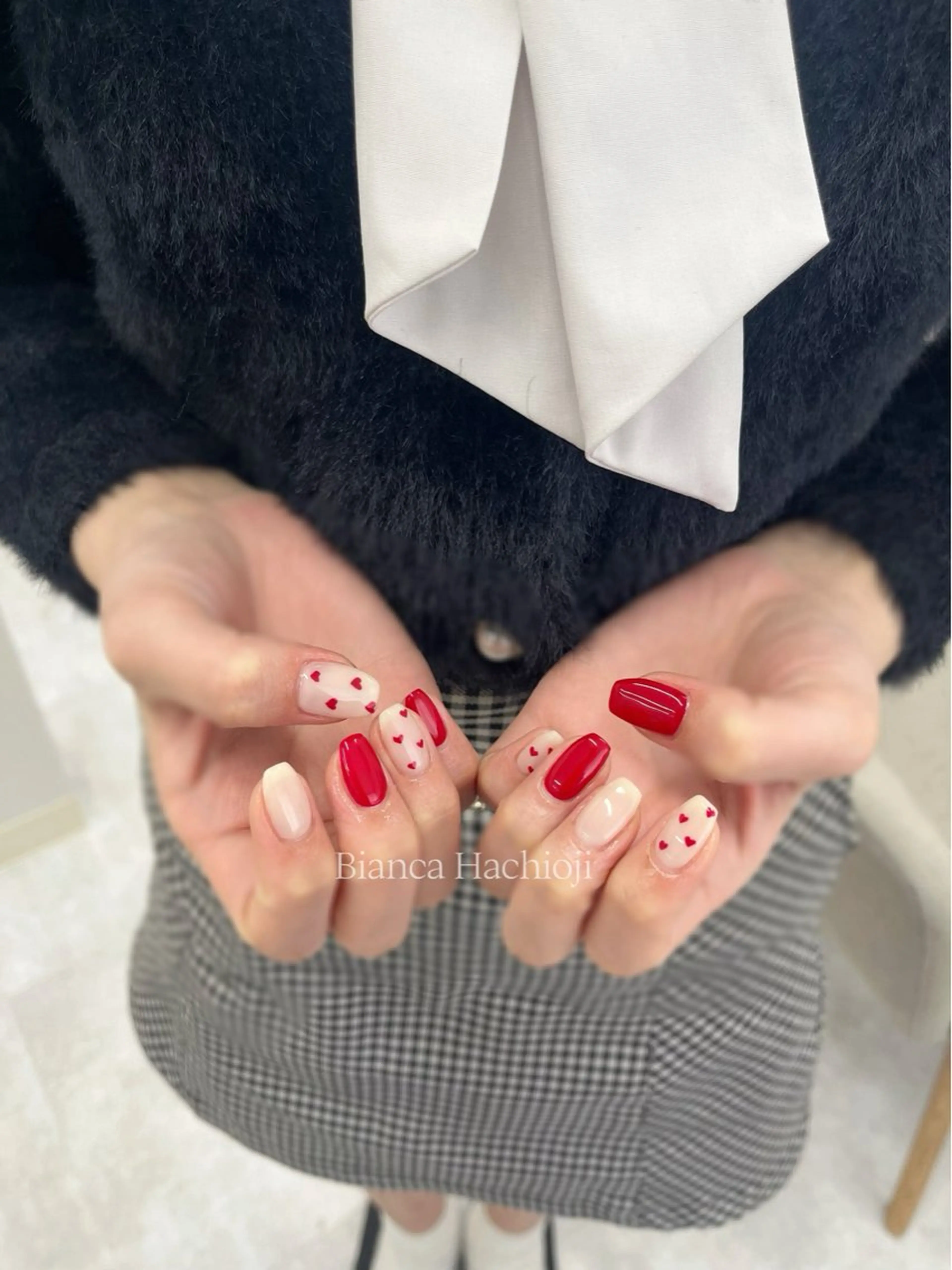 ネイル ハンドネイル Bianca🩶 SHIONOのネイルデザイン