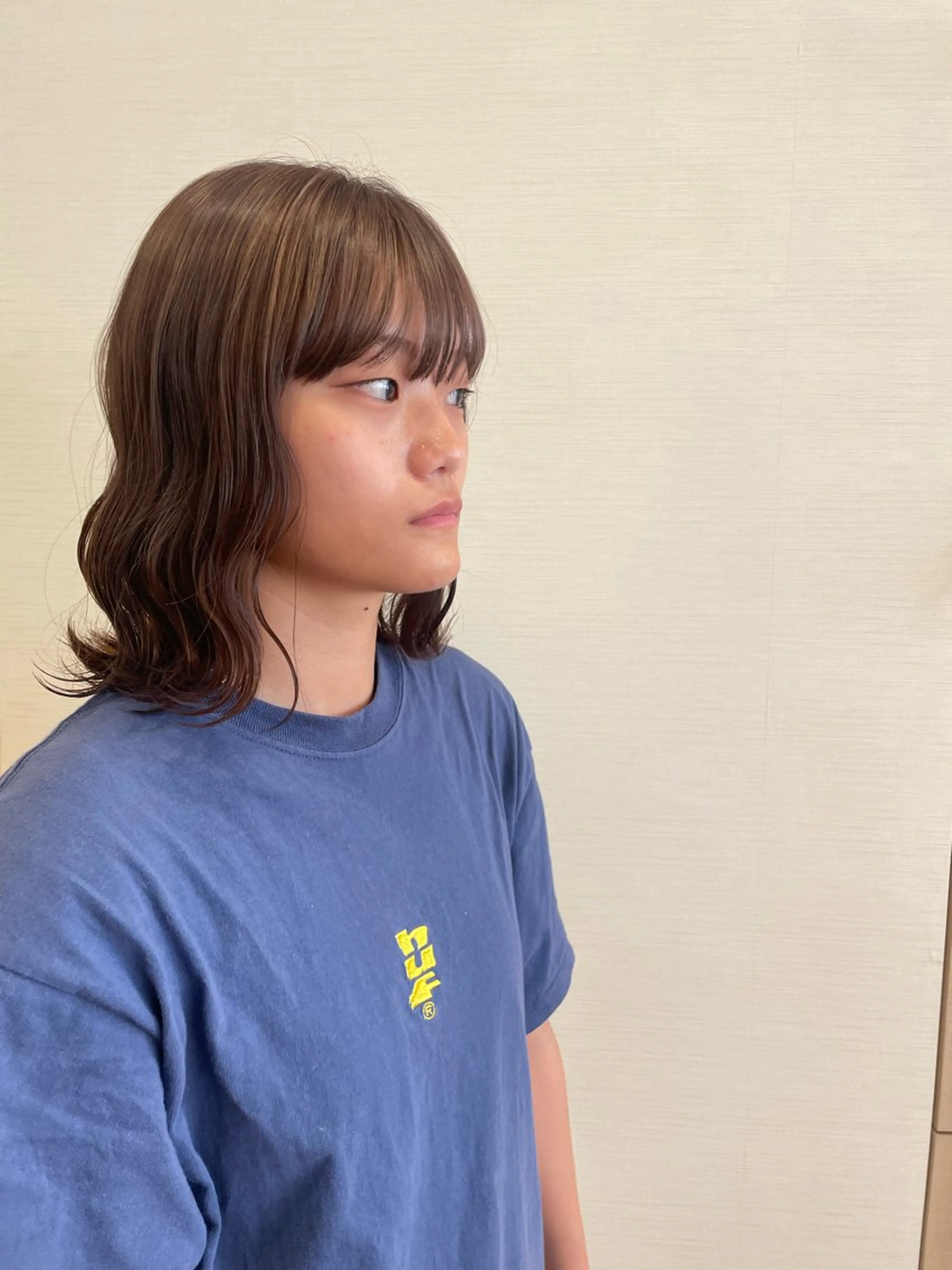 ミディアム 💿 kanna💿のヘアスタイル