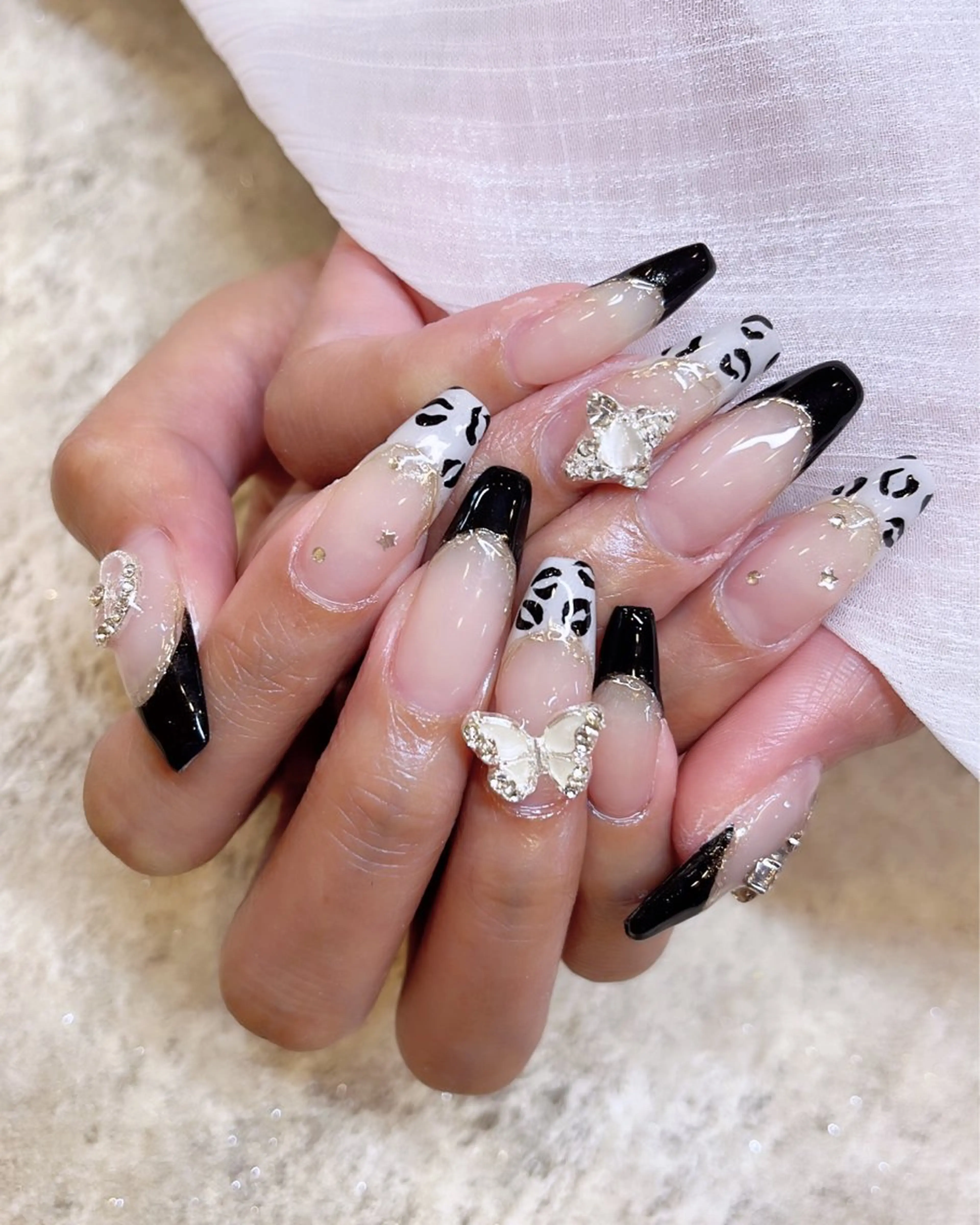 ネイル ハンドネイル ハンドケア COCO ネイルのネイルデザイン