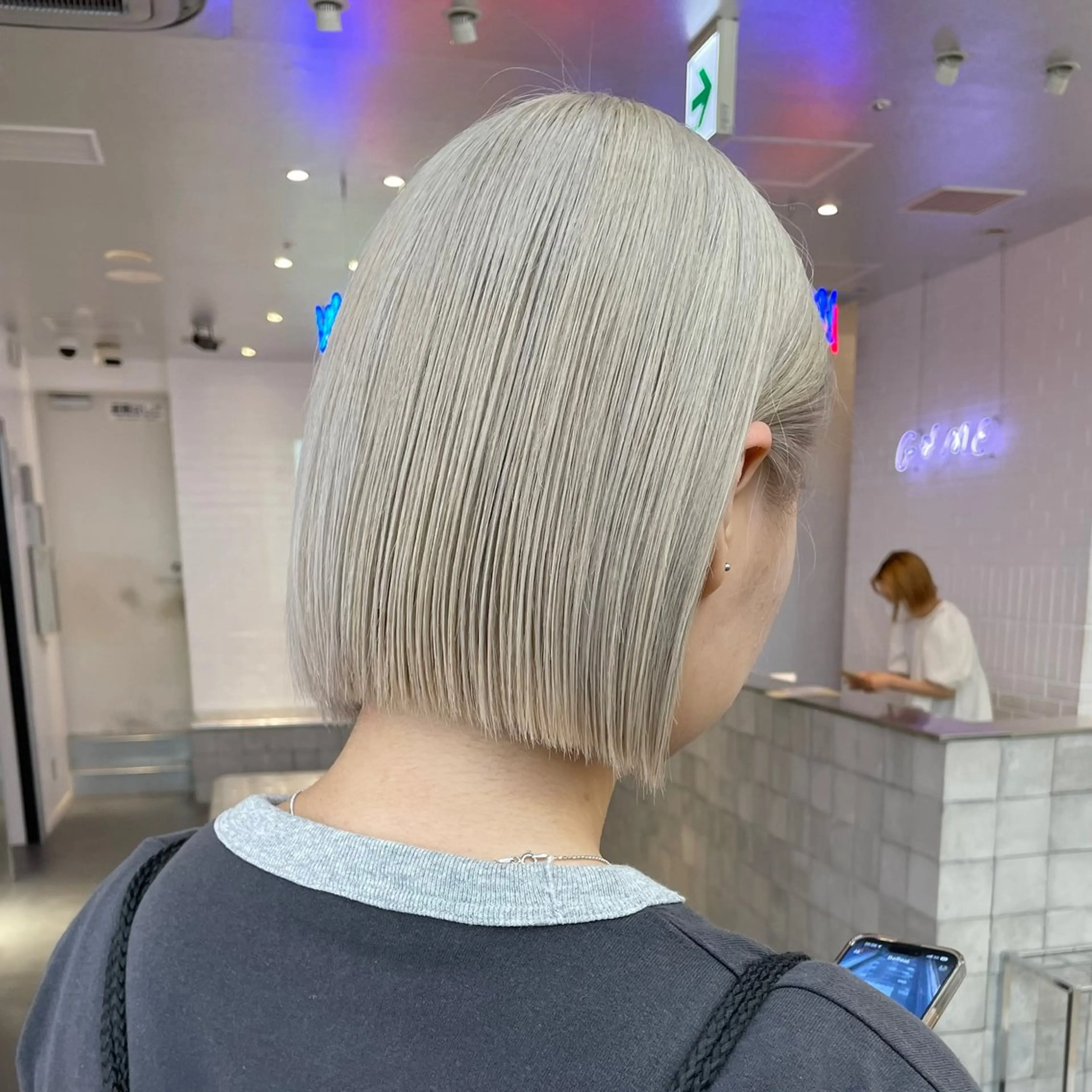 ✨💚当日限定💚✨️艶髪ケアブリーチ＋カラー＋トリートメント(１回ブリーチ込)の写真