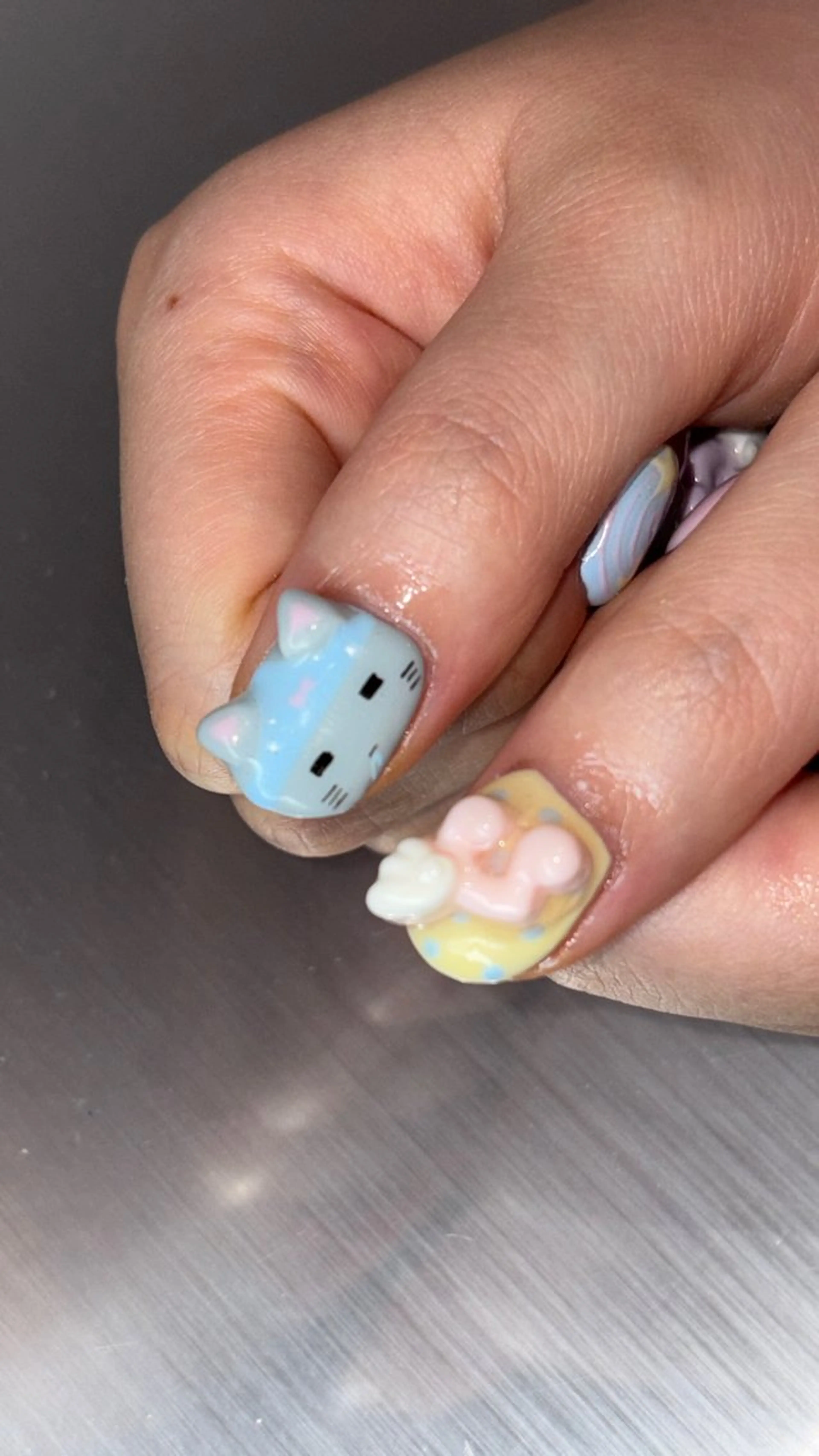 ネイル ハンドネイル 👽個性派ネイル🎀 komachiのマツエク・マツパデザイン