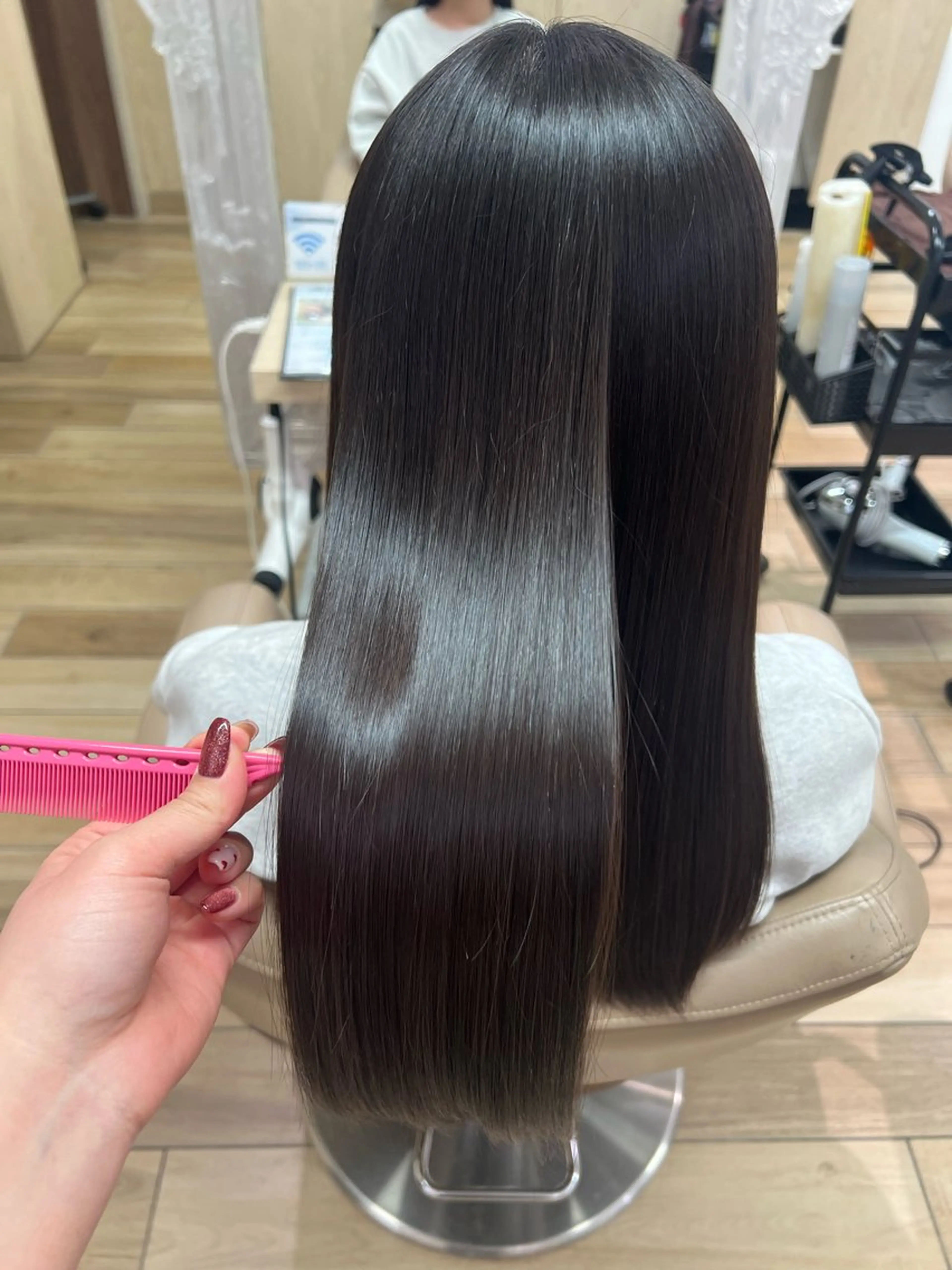 ロング 高橋 香奈のヘアスタイル