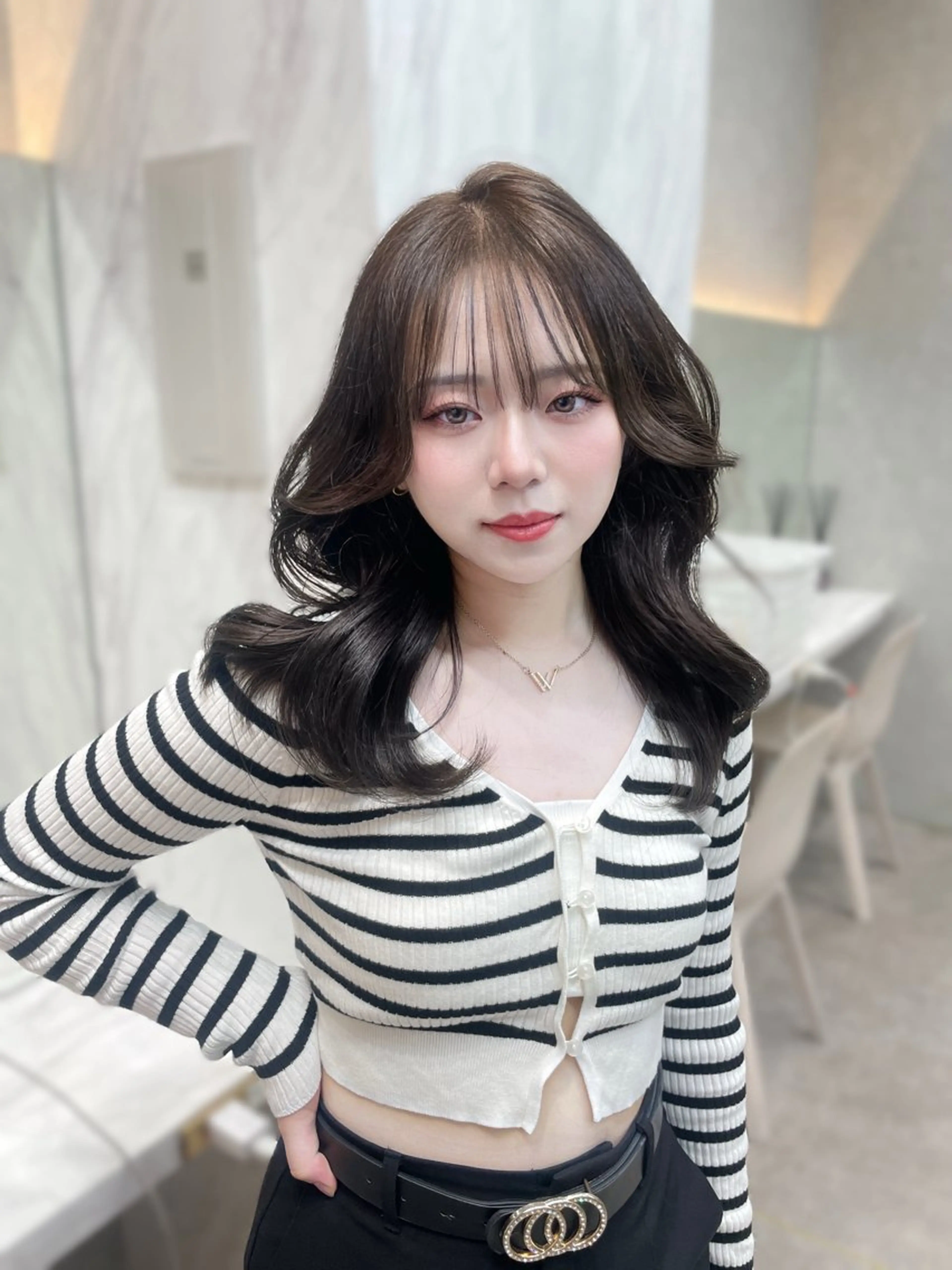 セミロング ヘアカラー MOE 福岡韓国ヘア✧︎のヘアスタイル