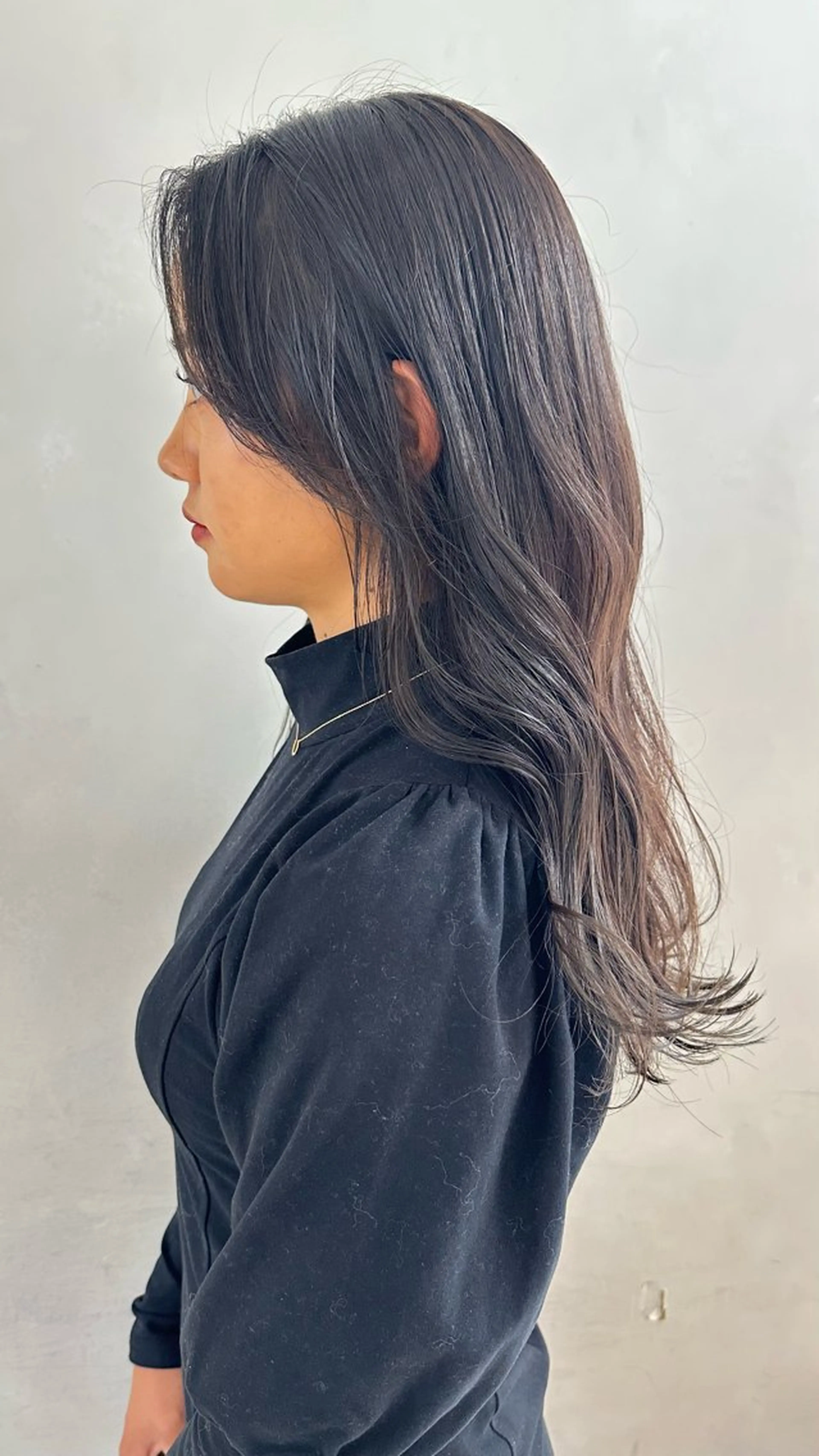 セミロング カラー ヘアアレンジ カット ヘアカラー トリートメント ヘアセット ブリーチなしで透明感 艶カラー【Ryo】のヘアスタイル