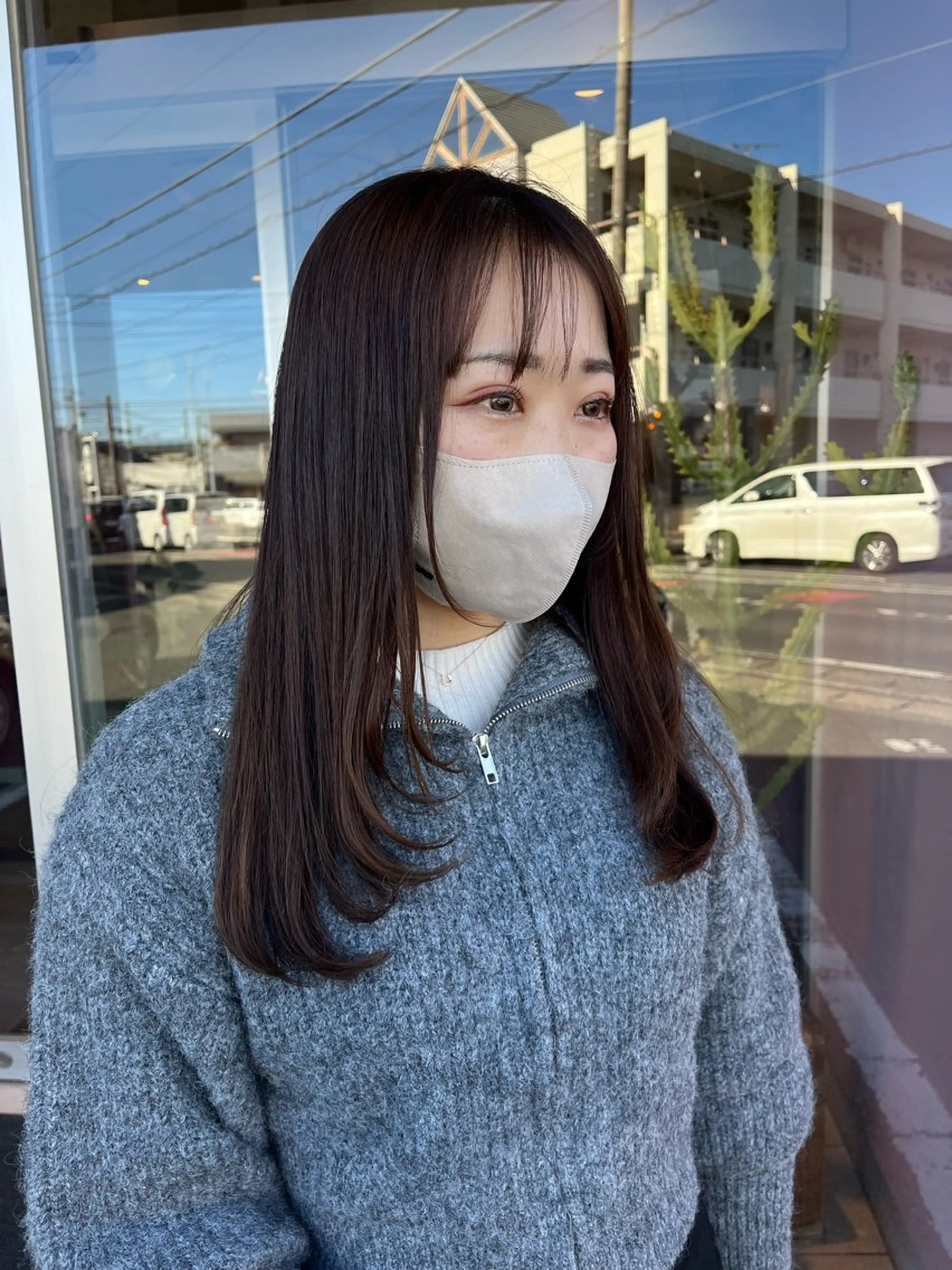 セミロング 夏向/ハイトーン /パーマのヘアスタイル