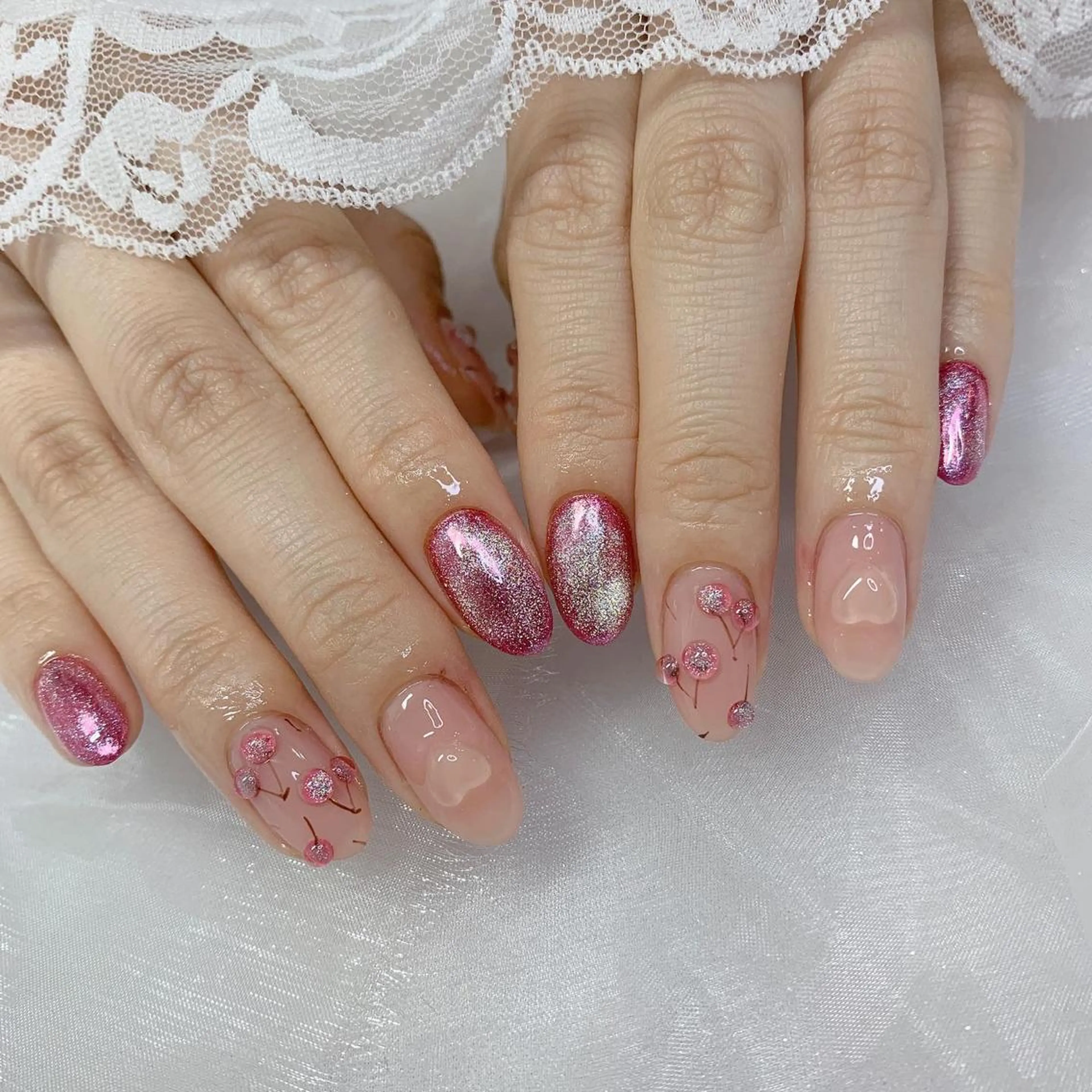 ネイル ハート 赤色 ハンドネイル La neige* yuki 🥯🍑のネイルデザイン