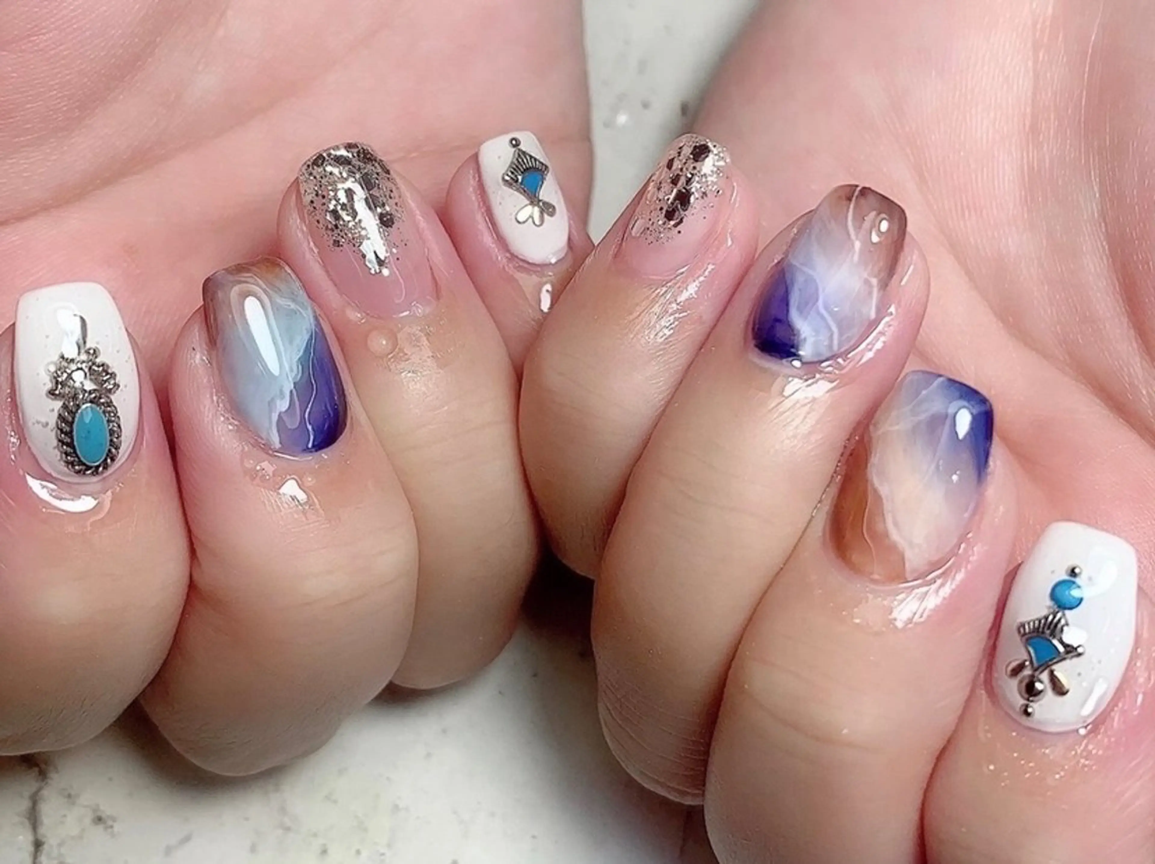 ネイル アートネイル キラキラネイル 大理石ネイル(マーブル) ニュアンスネイル enju0422所属・谷口 雪のネイルデザイン