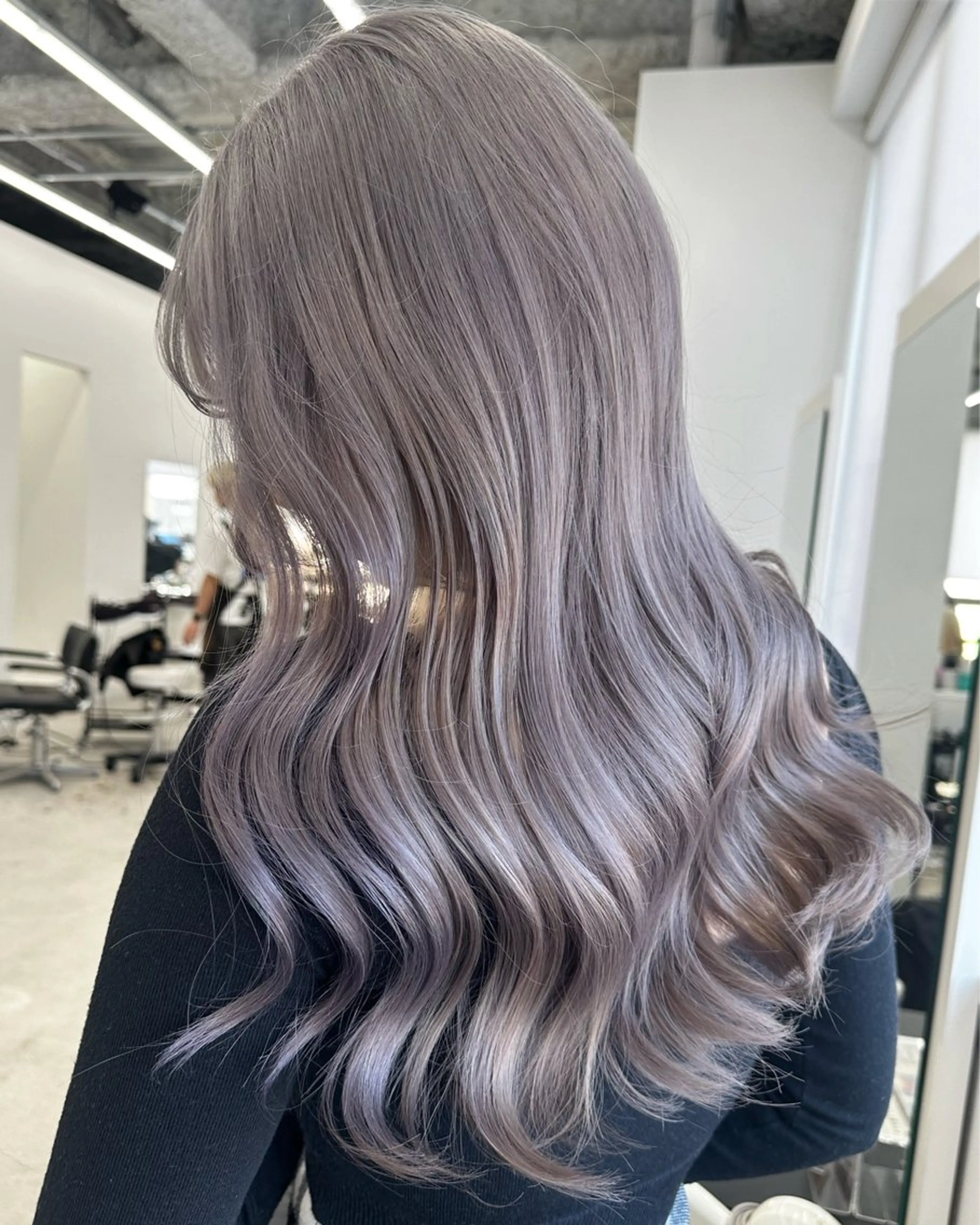 カラー ブリーチ ケアブリーチ 田中 莉香のヘアスタイル