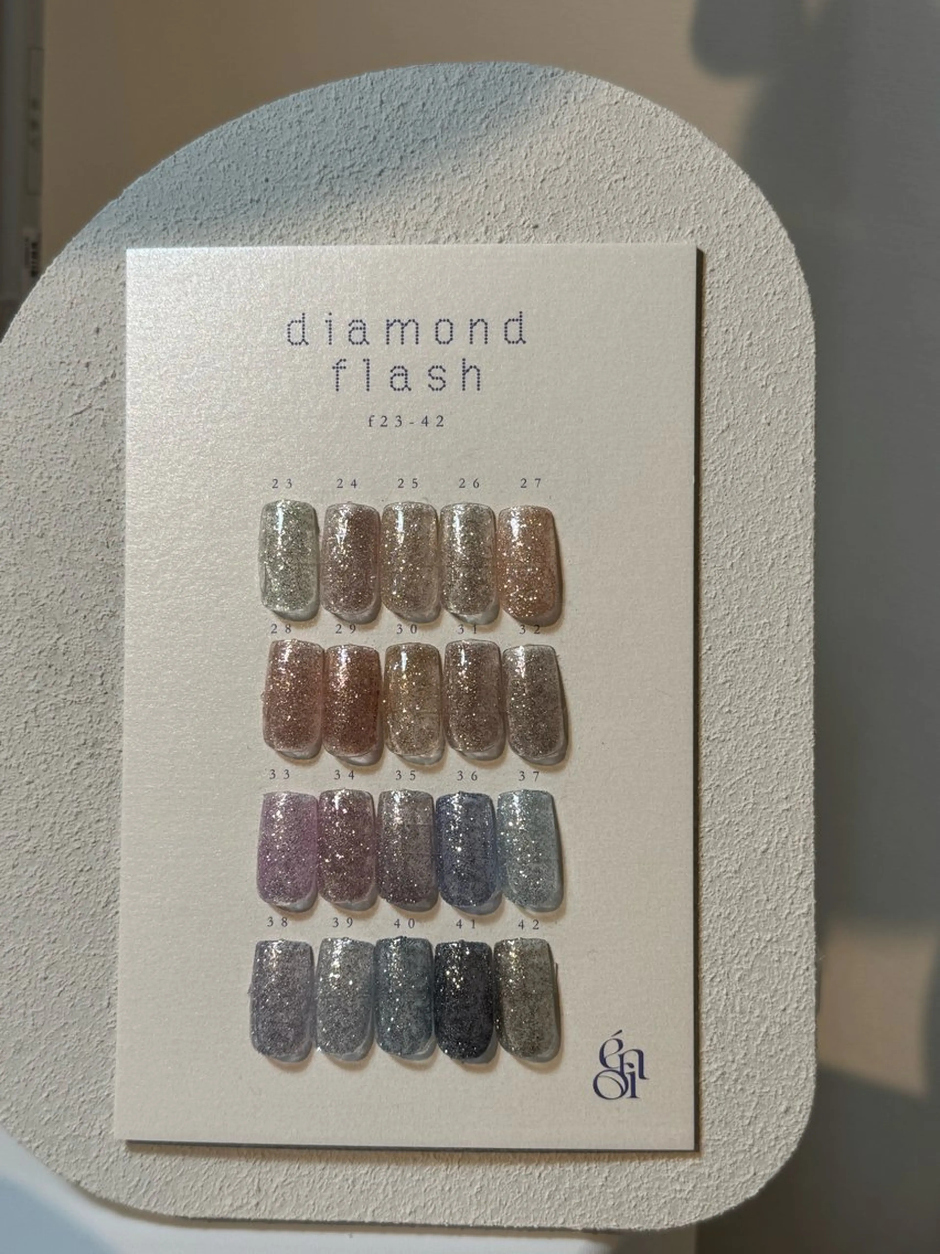 🎀〈オフあり〉 ダイヤモンドフラッシュの写真