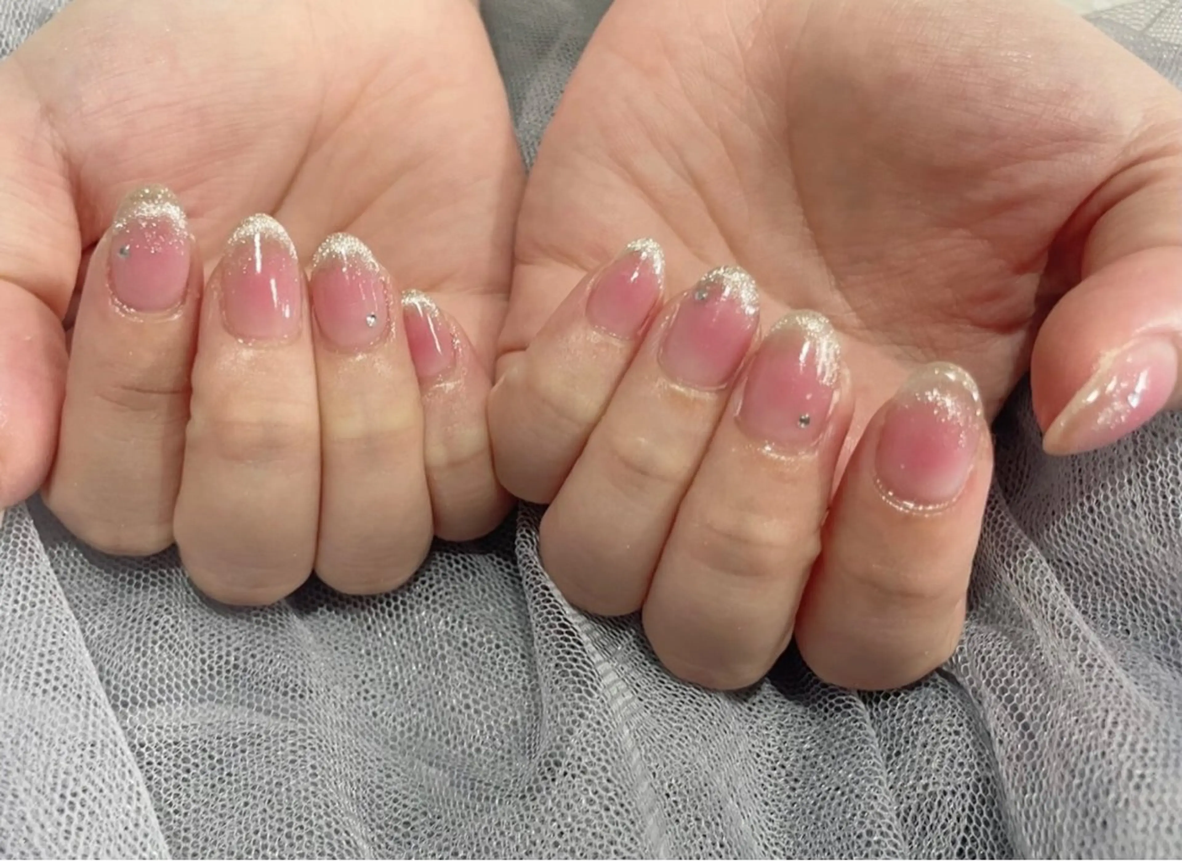 ネイル チークネイル マグネットネイル ハンドネイル Renatus Nailのネイルデザイン