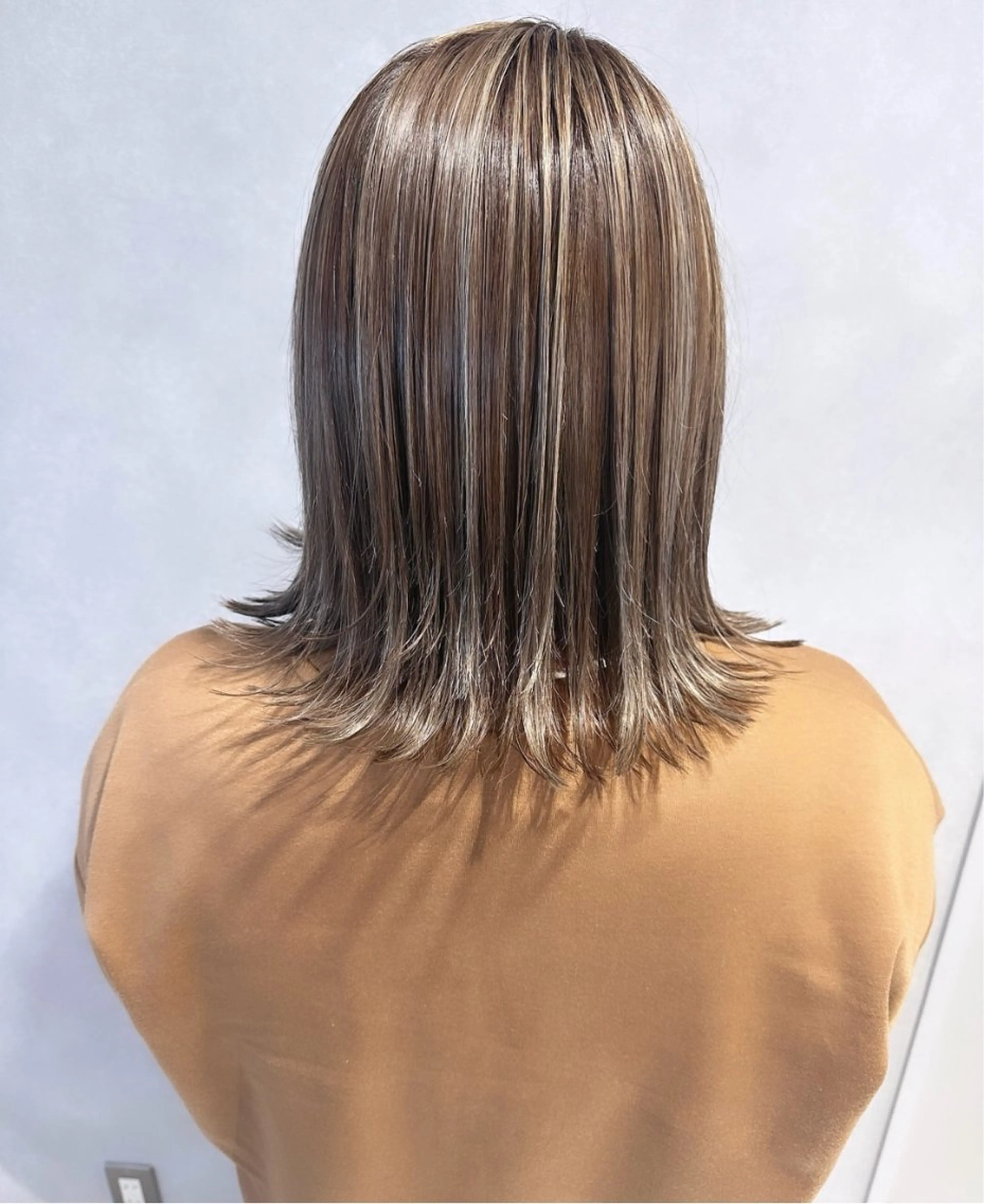 ミディアム カラー ヘアカラー 唐澤 千尋のヘアスタイル