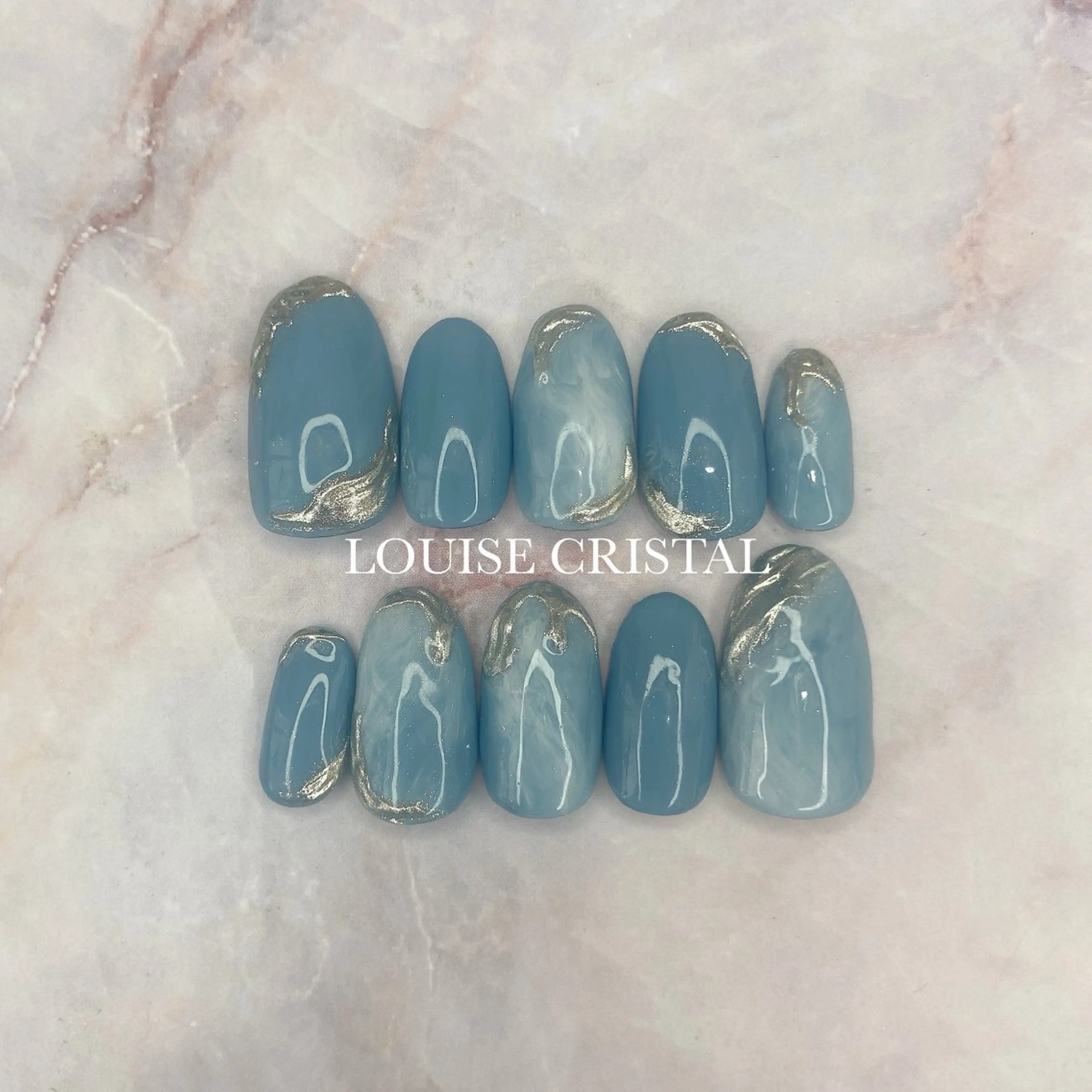 ネイル ネイルチップ ハンドネイル LOUISE CRYSTALのネイルデザイン