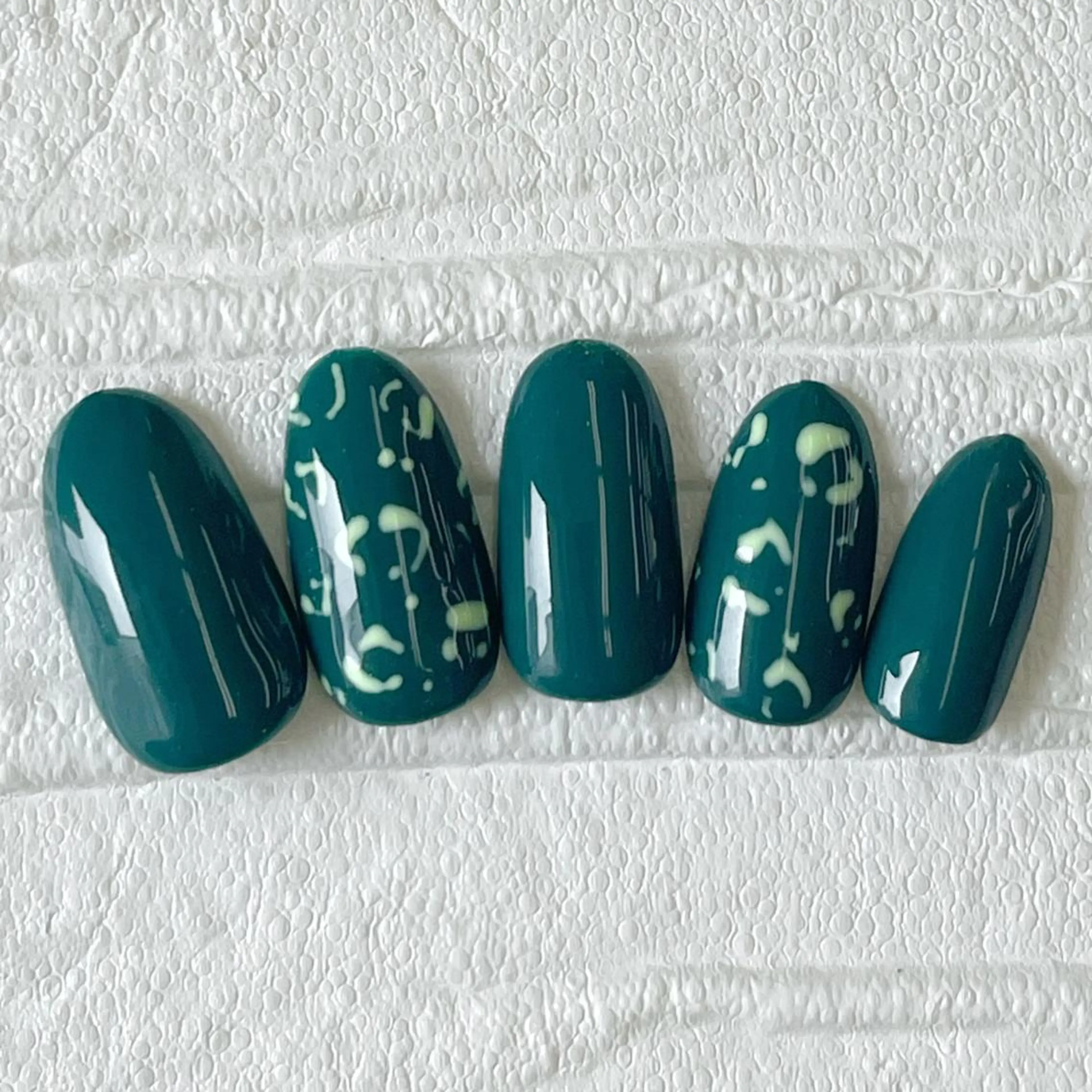 ネイル Nail salon Honey Beeのネイルデザイン