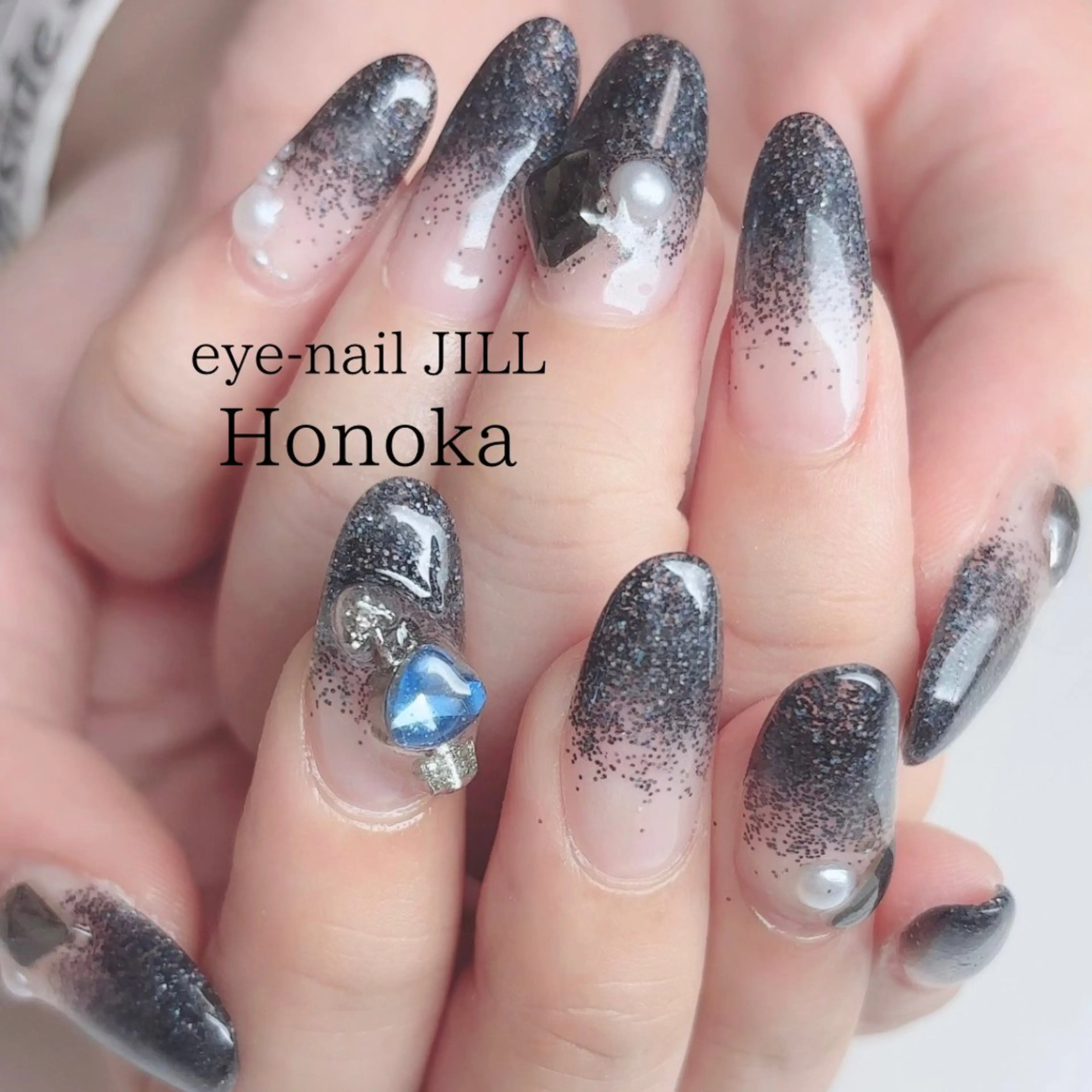 ネイル ラメ(グリッター) ラメグラデーション ハンドネイル JILL Honokaのネイルデザイン