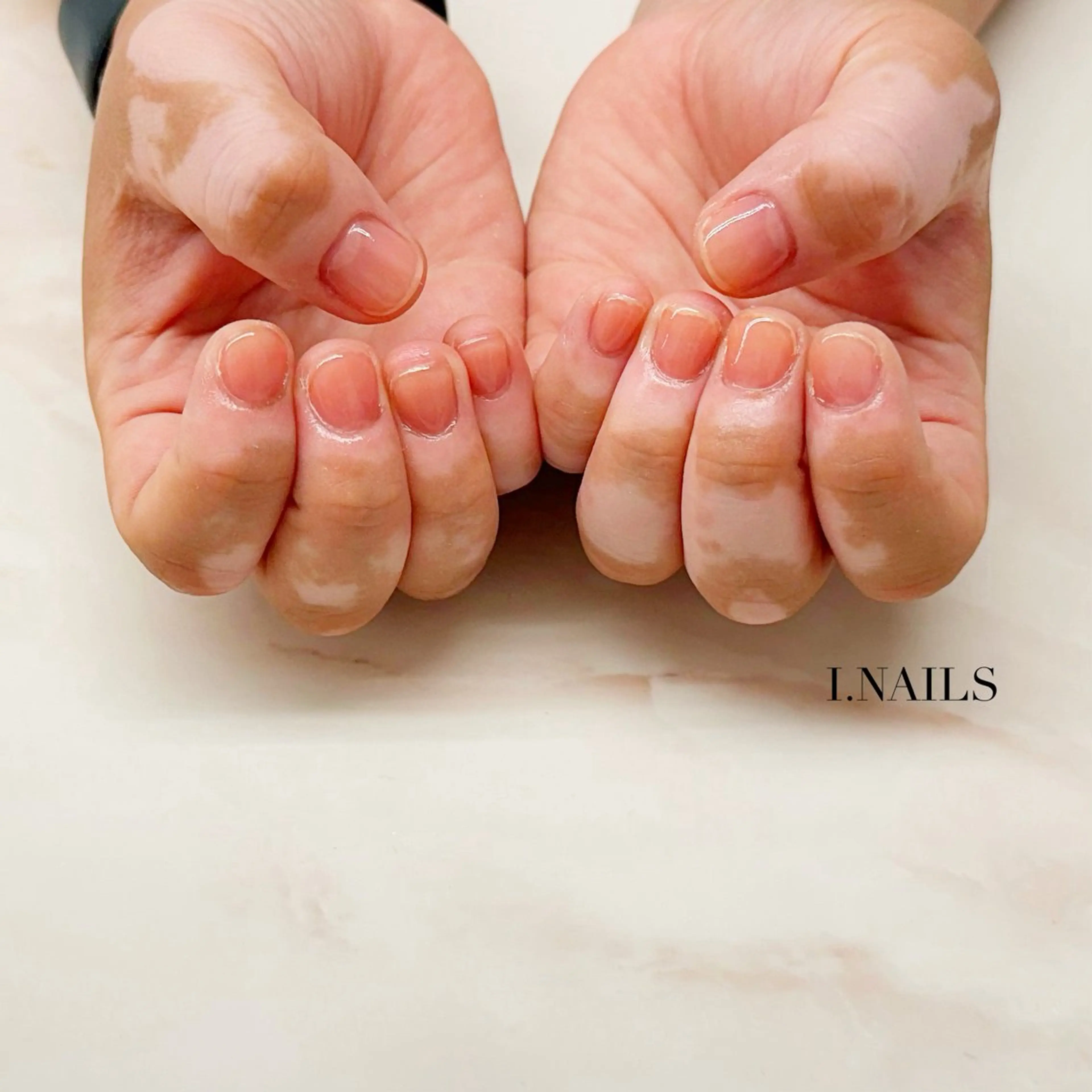 ネイル アイネイルズ所属・早川 梓のネイルデザイン