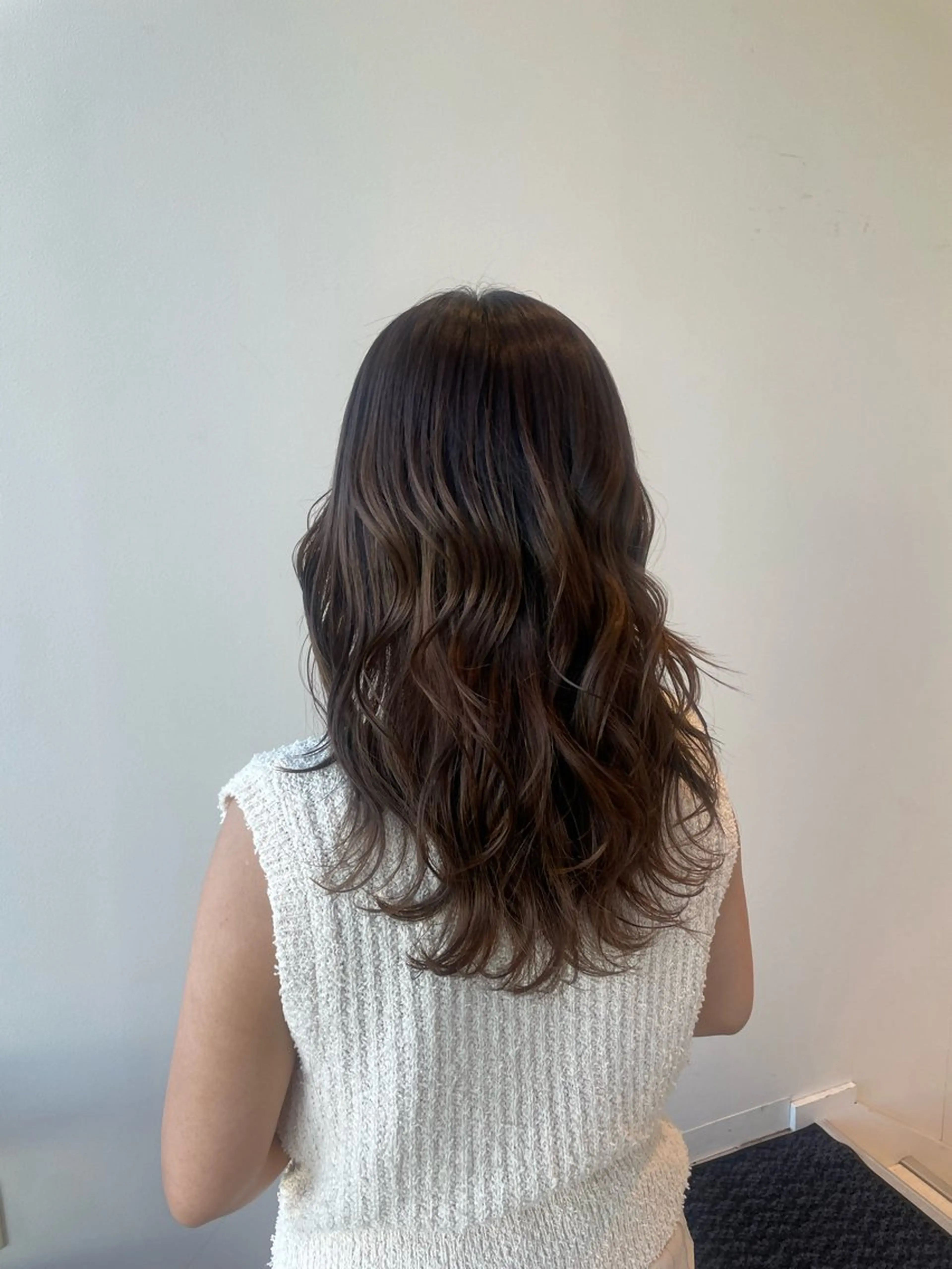 ロング レイヤーカット 山田 ‌　乙波‌‌　‌のヘアスタイル