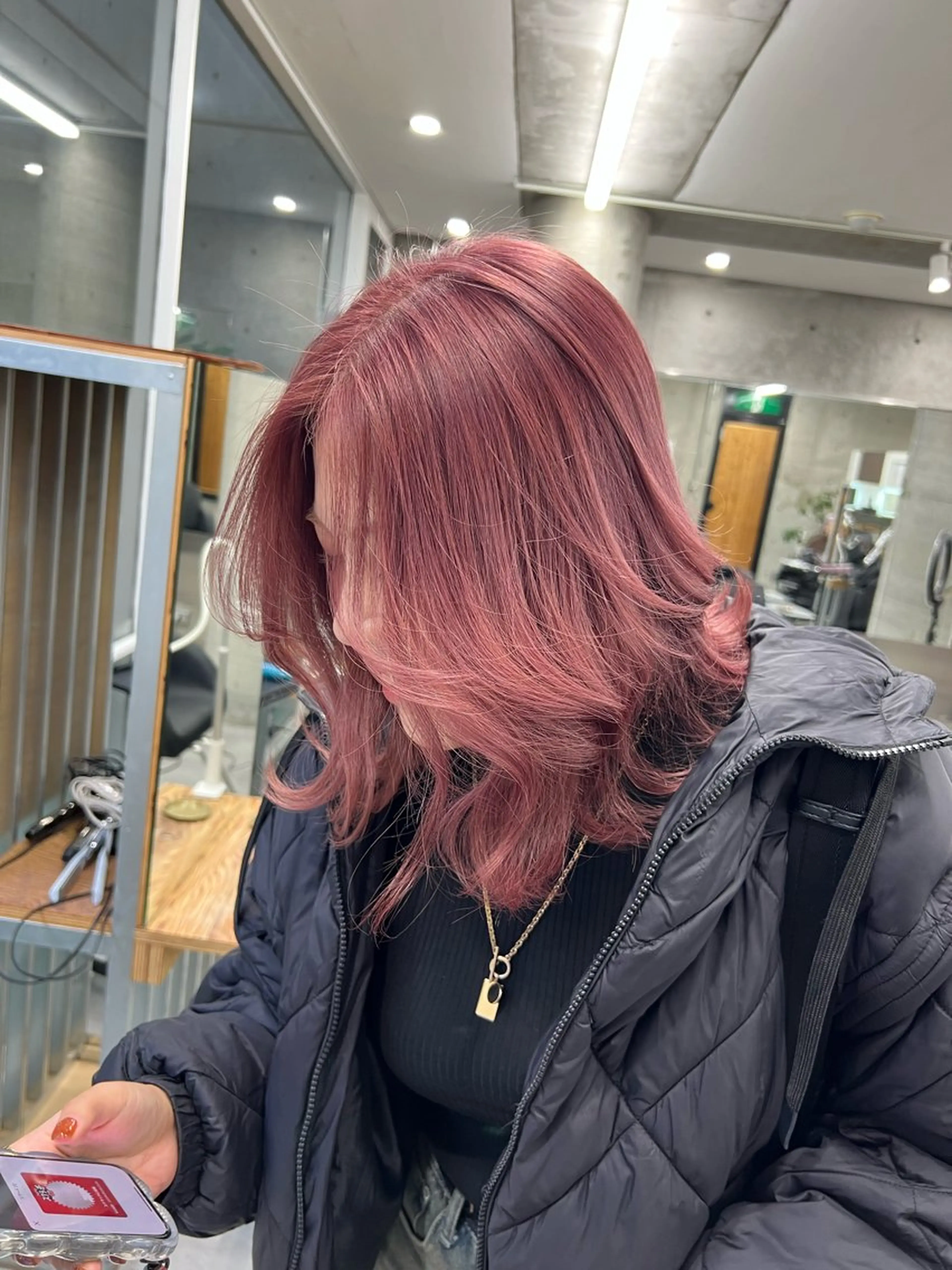 ミディアム welring hair salon所属・azusa/心斎橋/ ハイトーンカラーのヘアスタイル