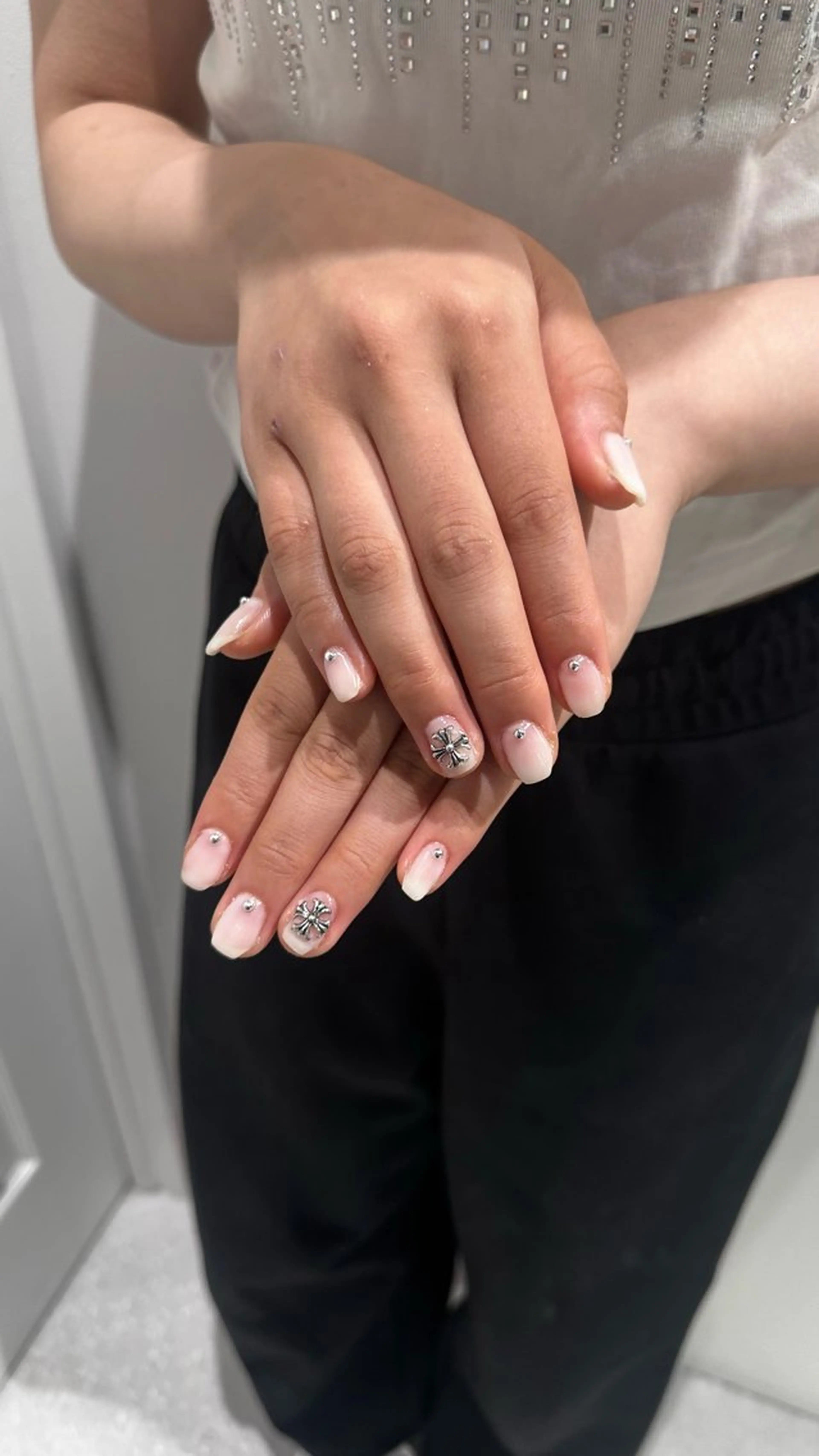 ネイル しおん⭐︎立川 sofaネイリストのネイルデザイン