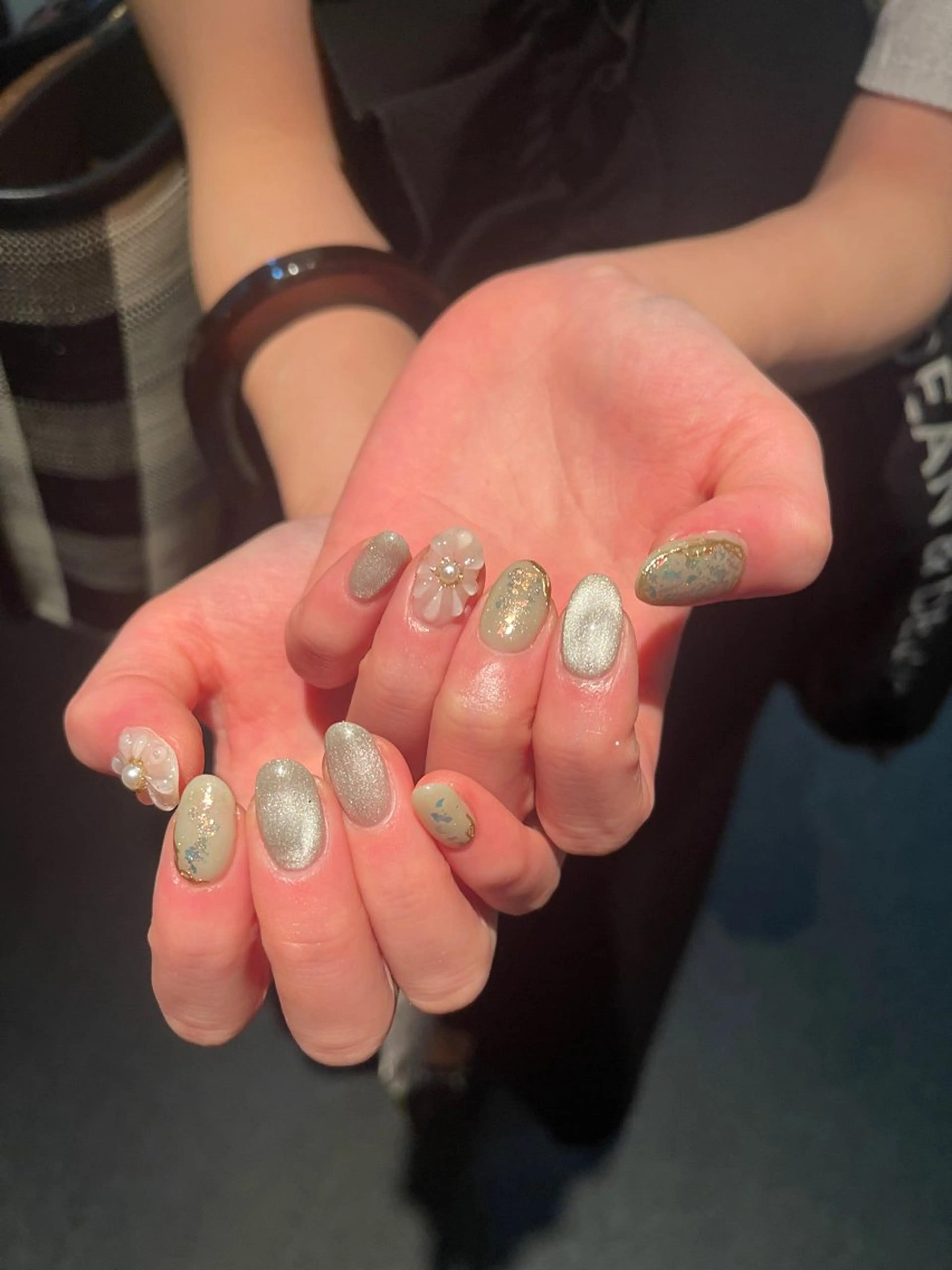 ネイル ハート 韓国ネイル ニュアンスネイル 夏ネイル ワンホンネイル ホンダ ユキのネイルデザイン