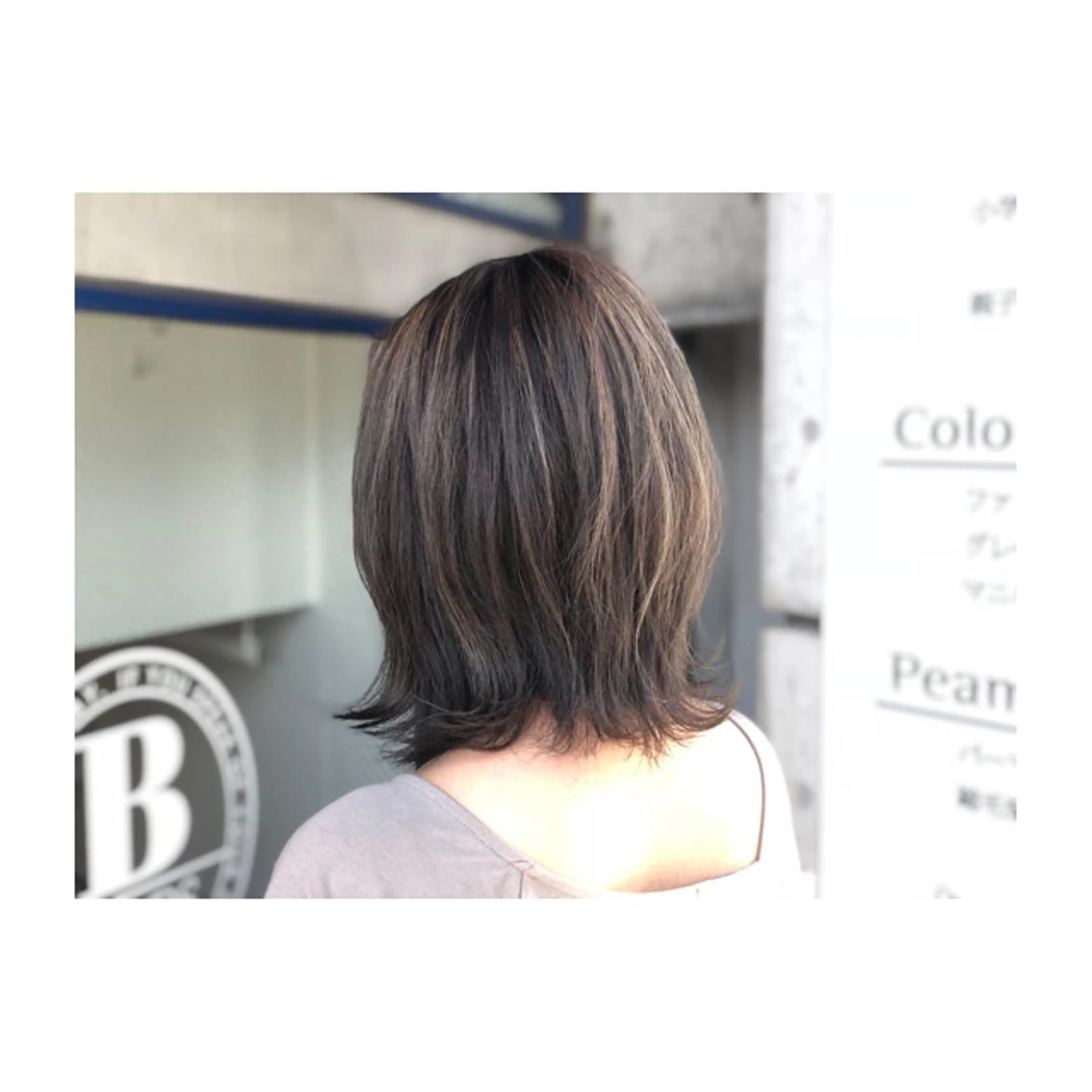 ミディアム カラー 透明感カラー グレージュ ハイライトカラー 外国人風カラー ハイライト HAIRsalon BONDS所属・山本 佳裕のヘアスタイル