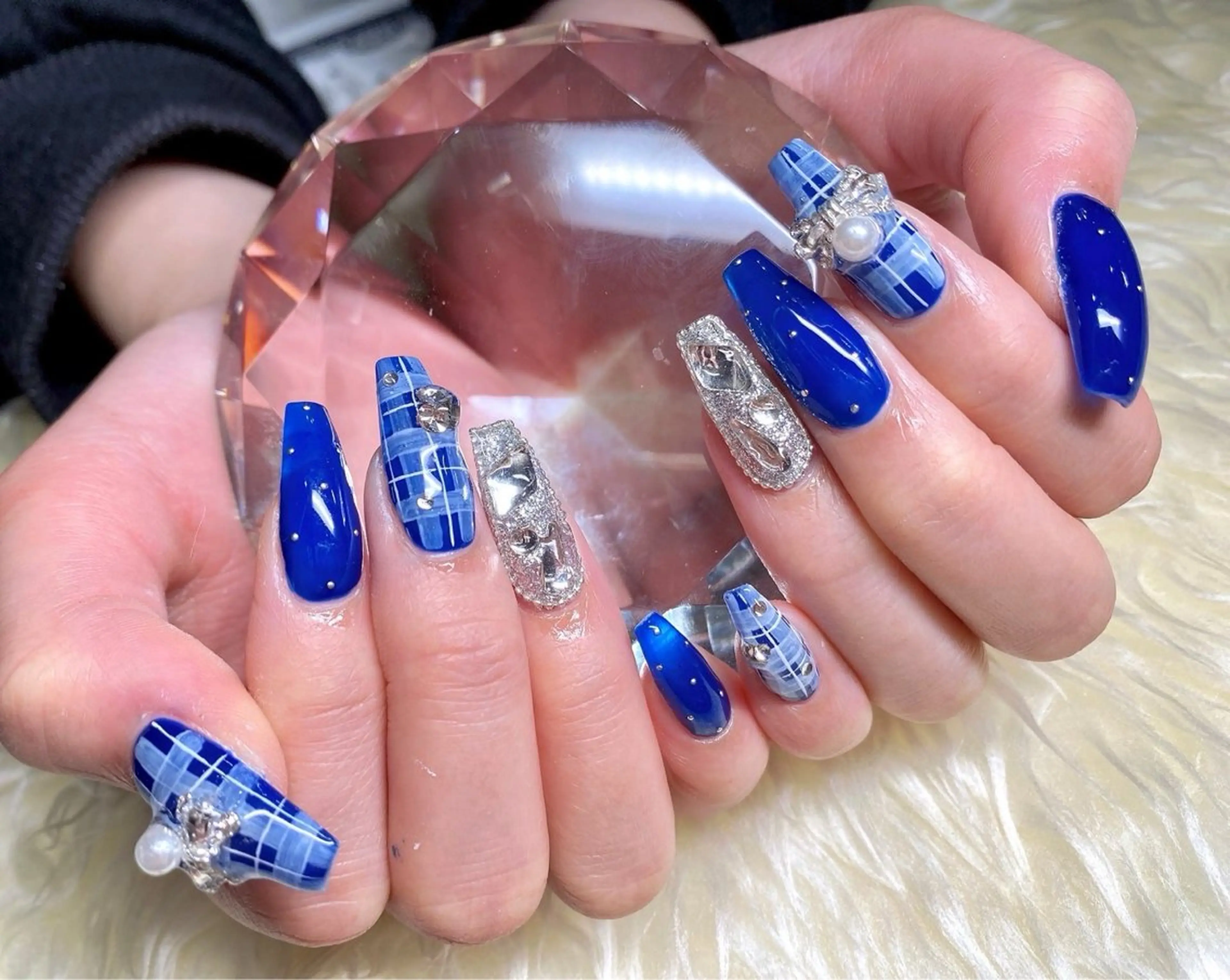 ネイル 成人式 長さ出し フレンチネイル ジェルネイル グラデーション ハンドネイル Nail&eye Belire 新宿のネイルデザイン