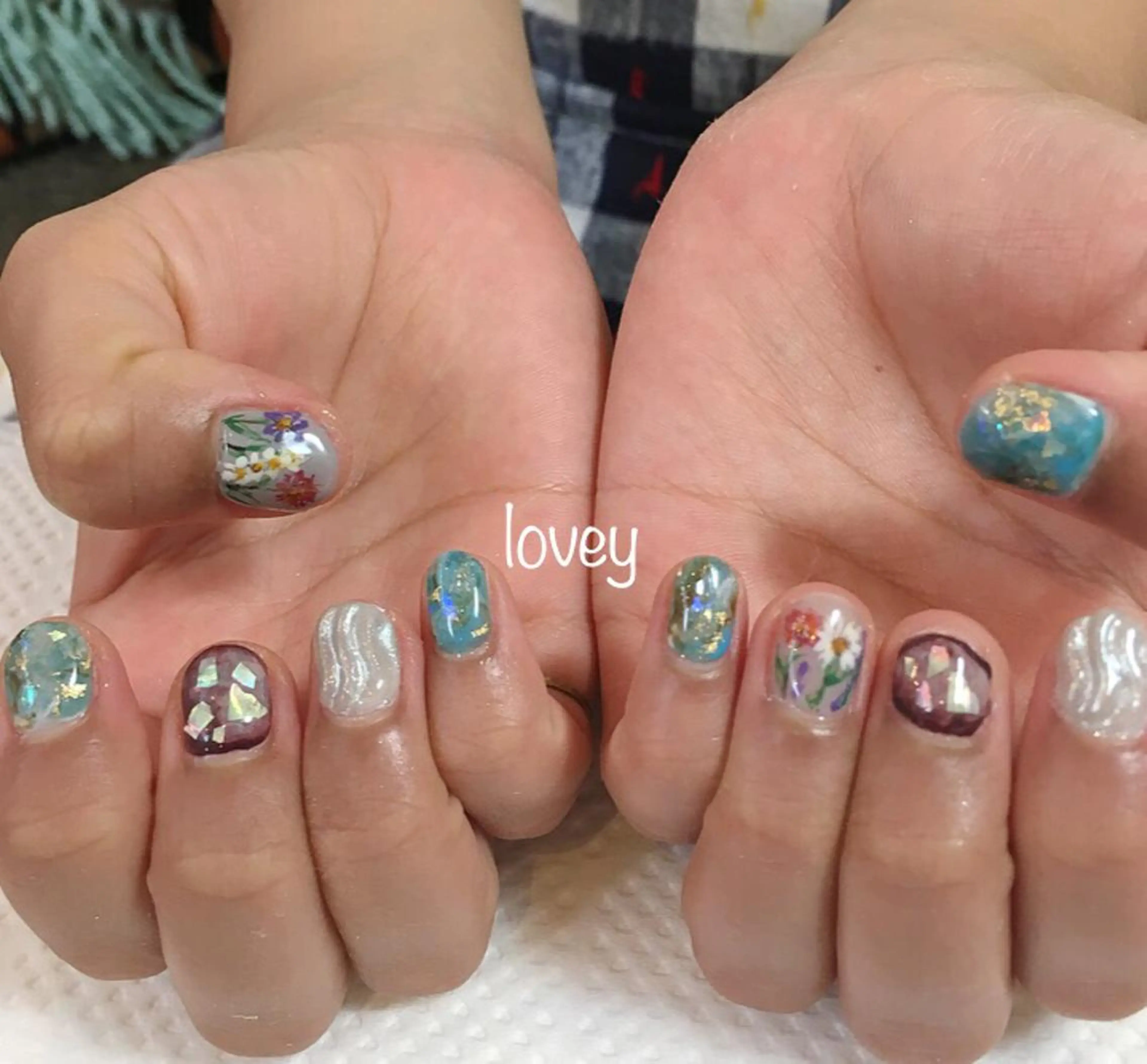ネイル プライベートサロン loveyのネイルデザイン