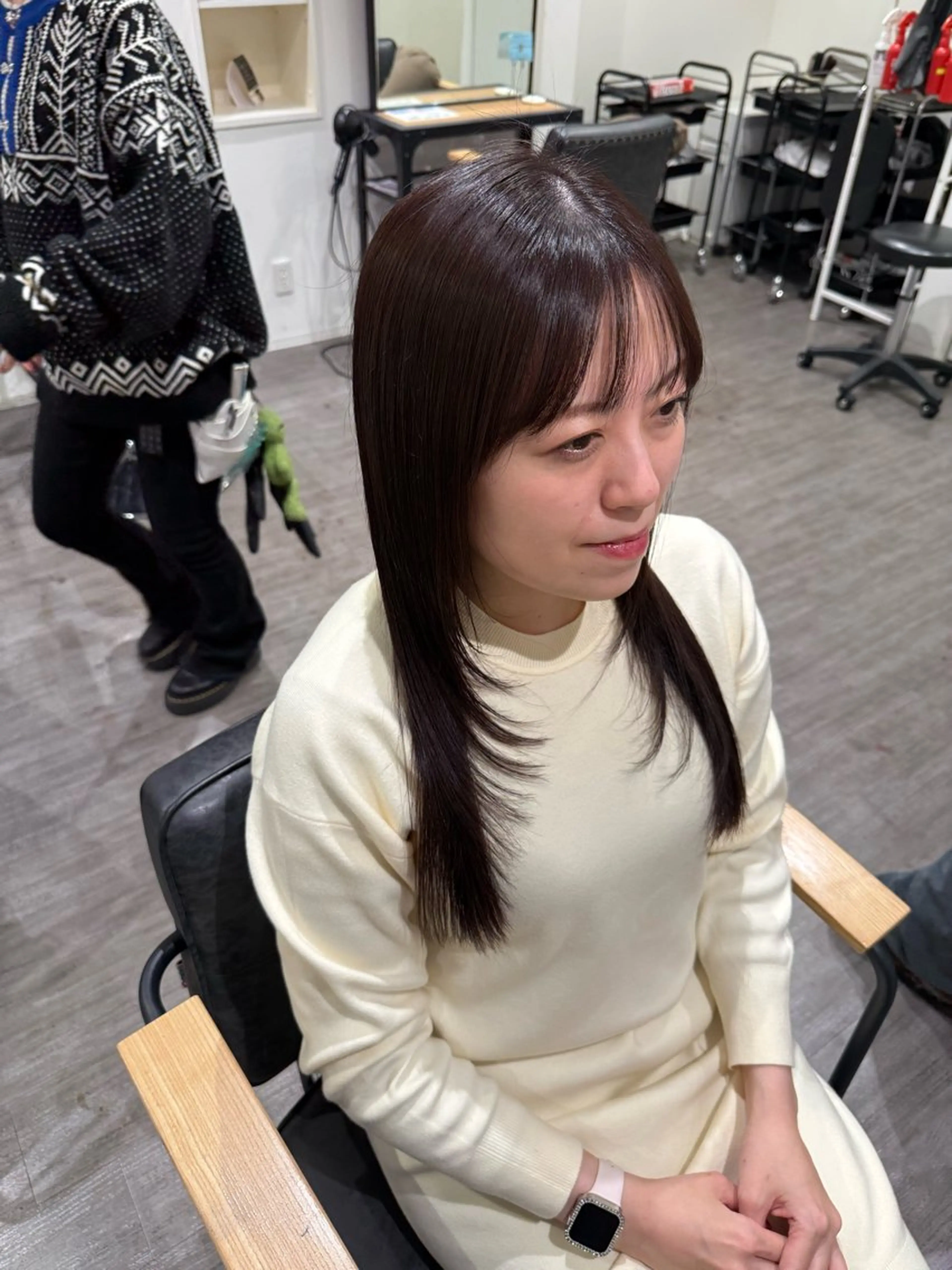 セミロング カラー ブラウンカラー ラベンダーカラー ラベンダーブラウン カット ヘアカラー トリートメント 艶髪レイヤー上田 紗也🇰🇷💗のヘアスタイル