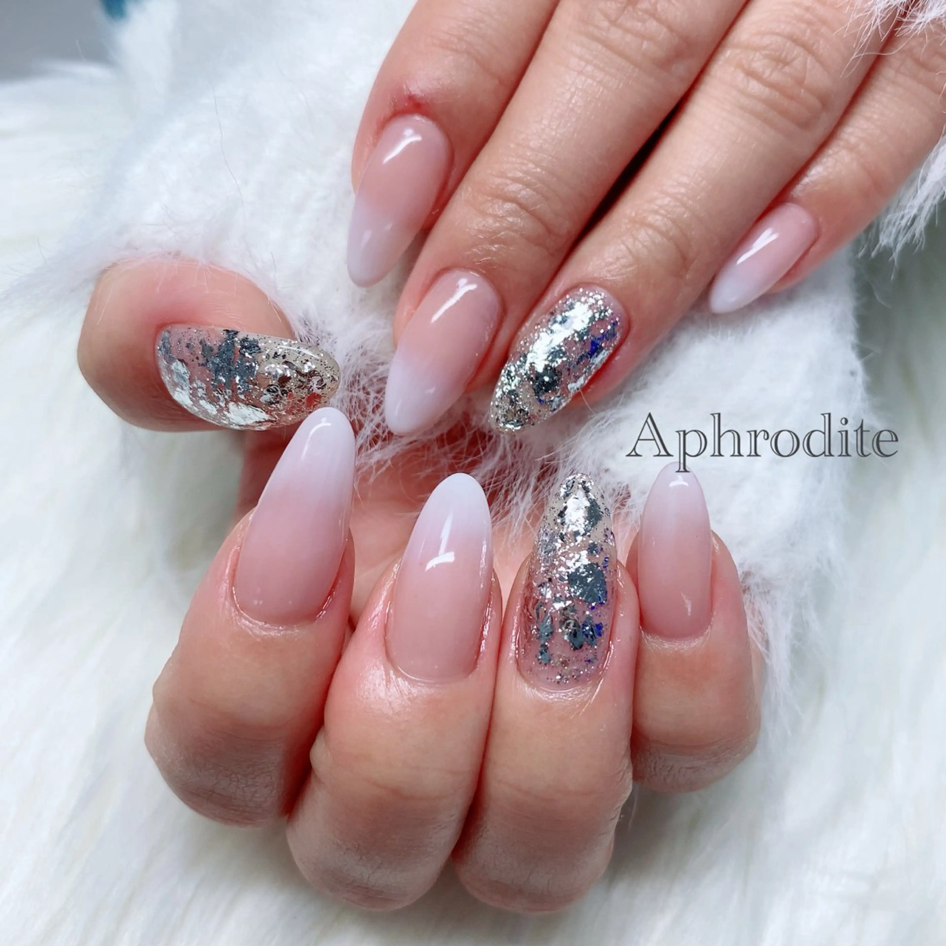 ネイル Aphrodite パラジェル認定サロンのネイルデザイン