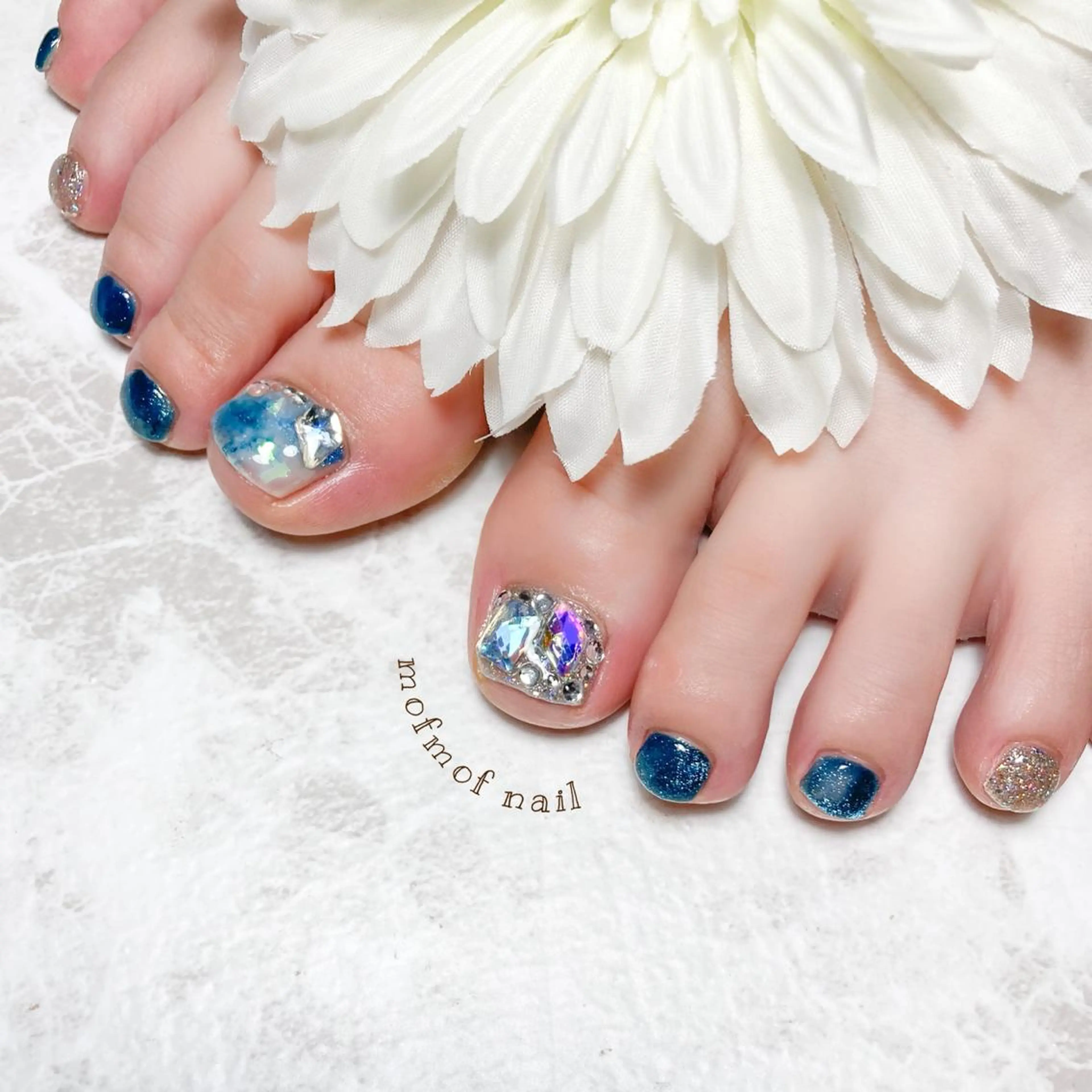 ネイル マグネットネイル フットネイル mofmofnail 🌿shimizuのネイルデザイン