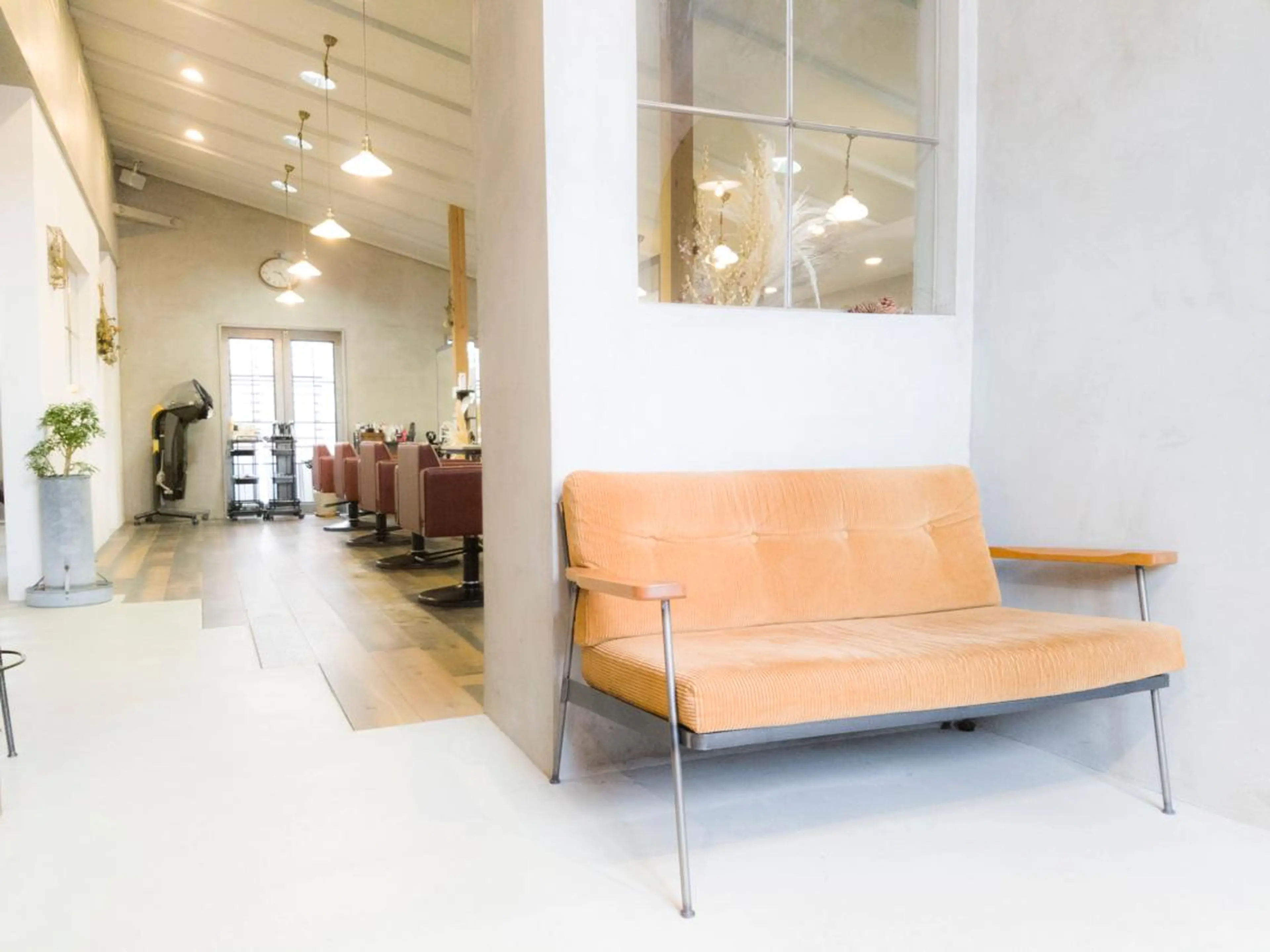 botan所属・botan KOZUEのヘアスタイル