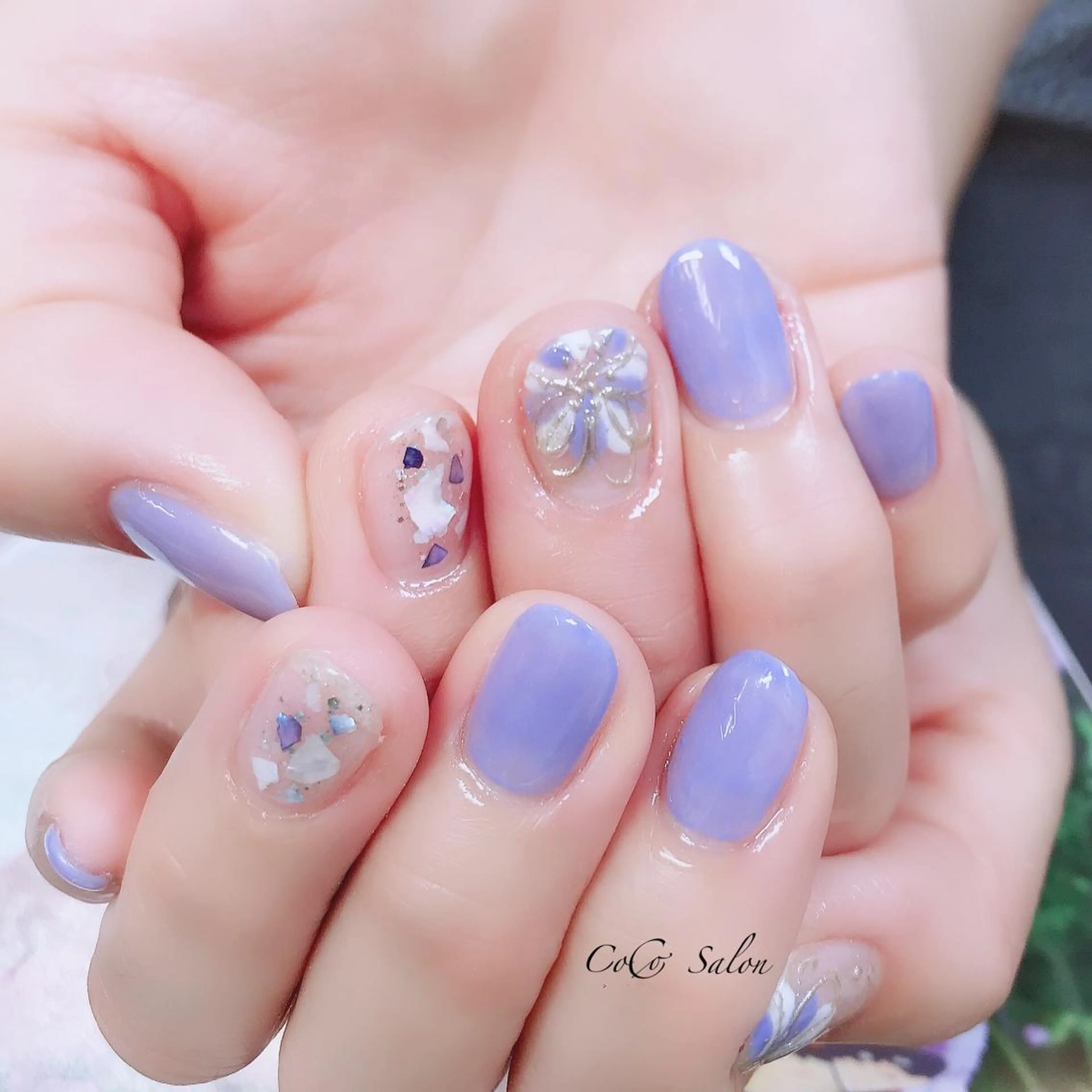 ネイル ブルー フラワーネイル 水色 夏ネイル ハンドネイル CoCoSalon ネイル/まつ毛予約のネイルデザイン