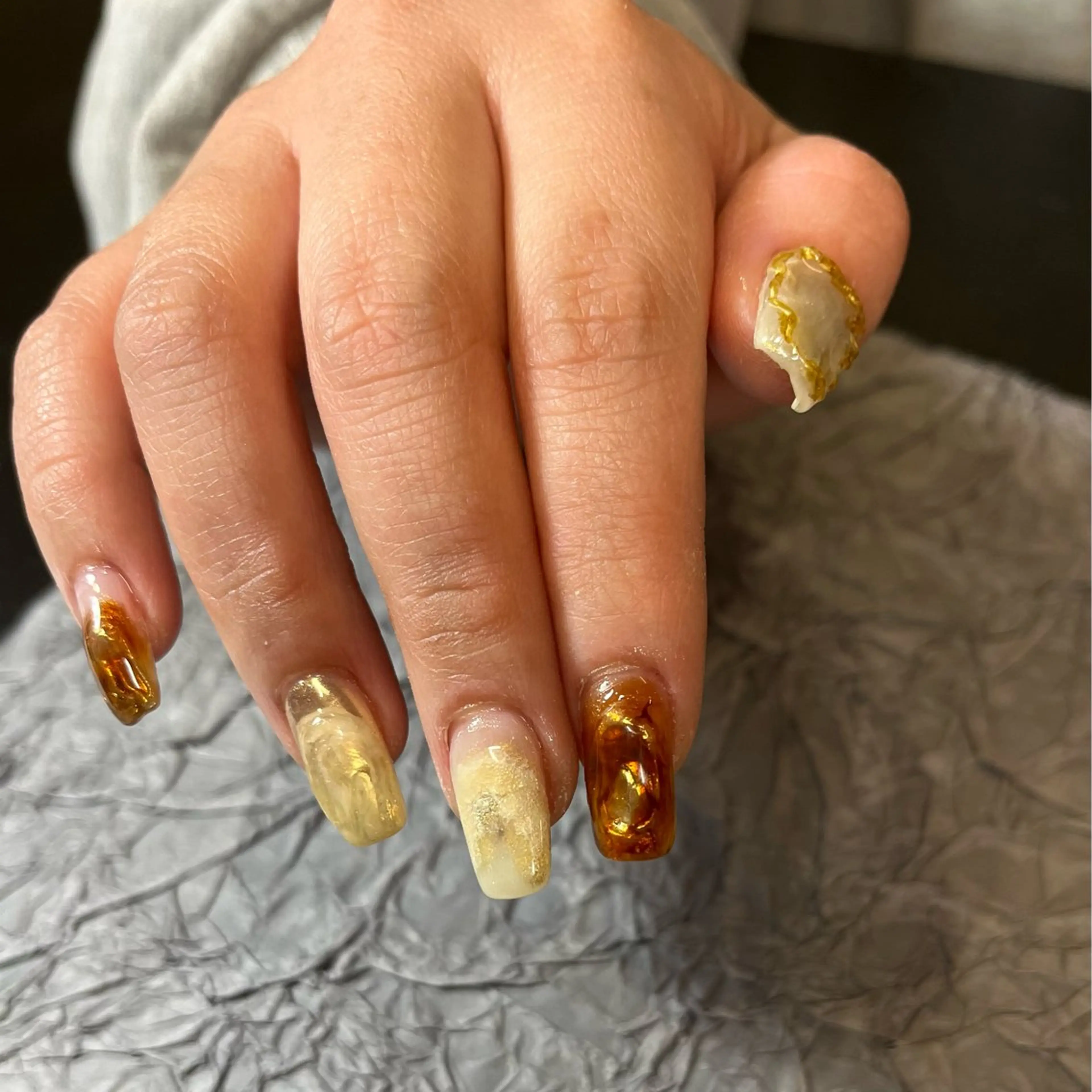 ネイル S. SAYAのネイルデザイン