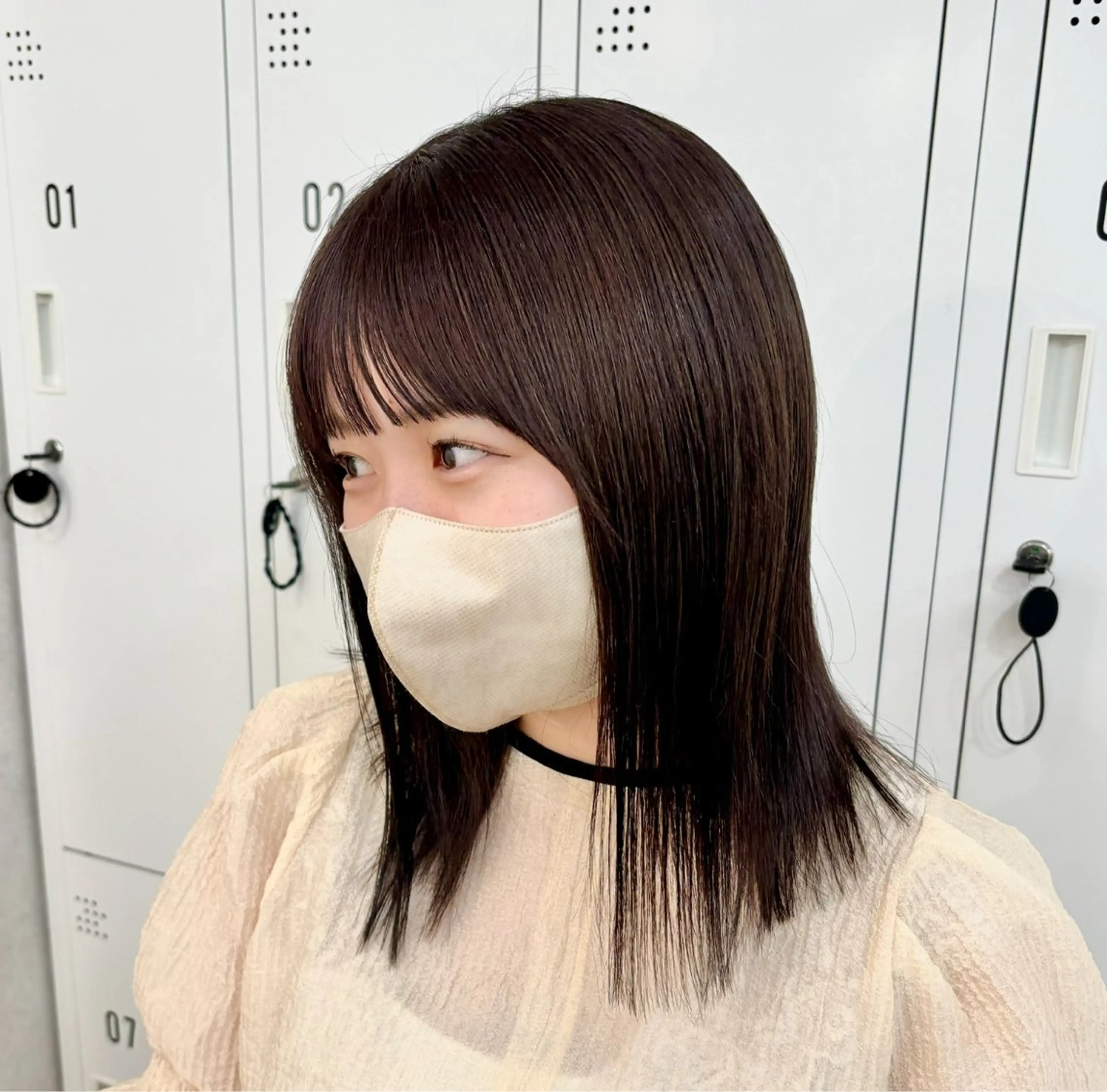 ミディアム カラー ブラウンカラー 似合わせカット ネヅ カオルのヘアスタイル