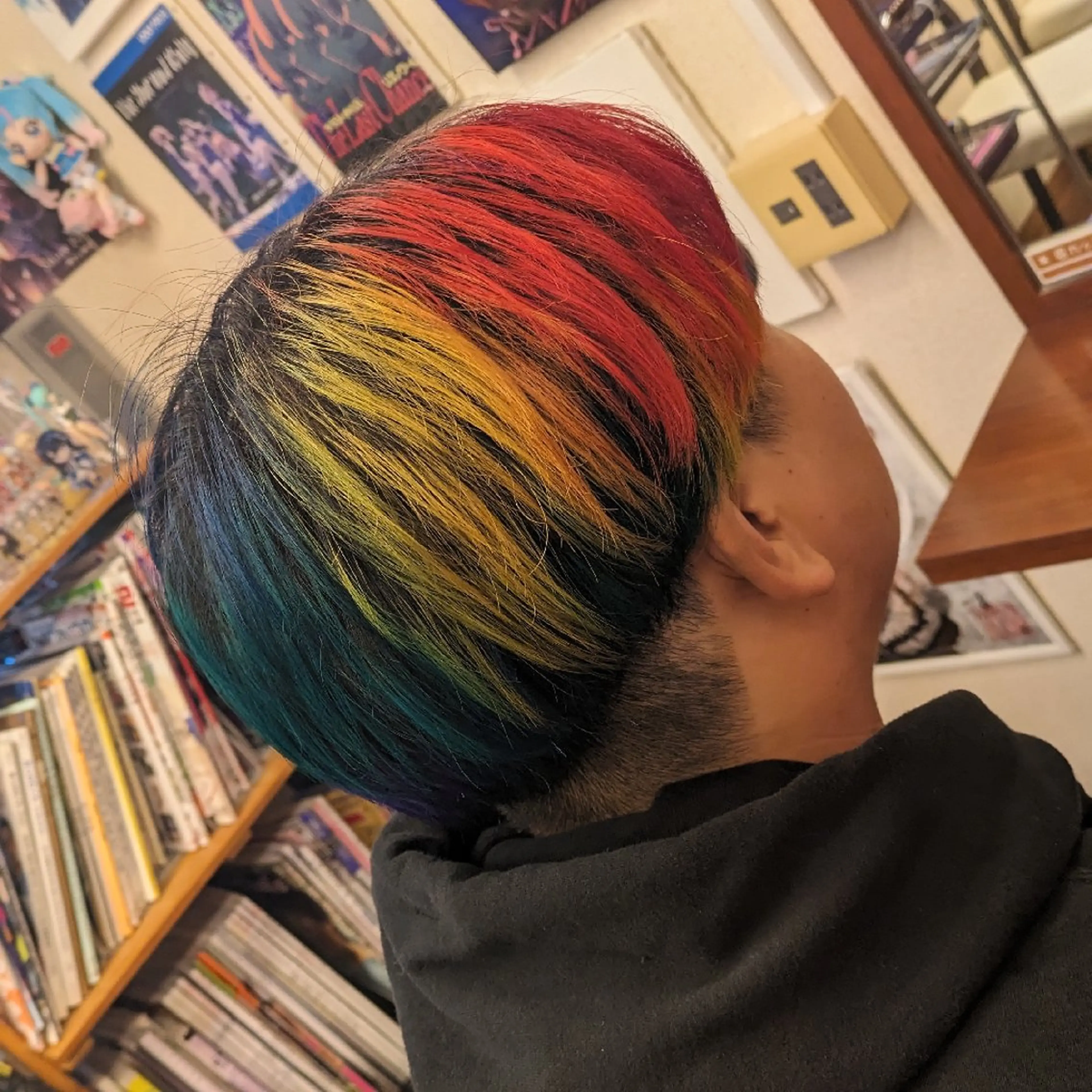 ショート カラー カット ヘアカラー トリートメント fuwat所属・秋葉原でカラーする なら🐉ちぇーたんのヘアスタイル