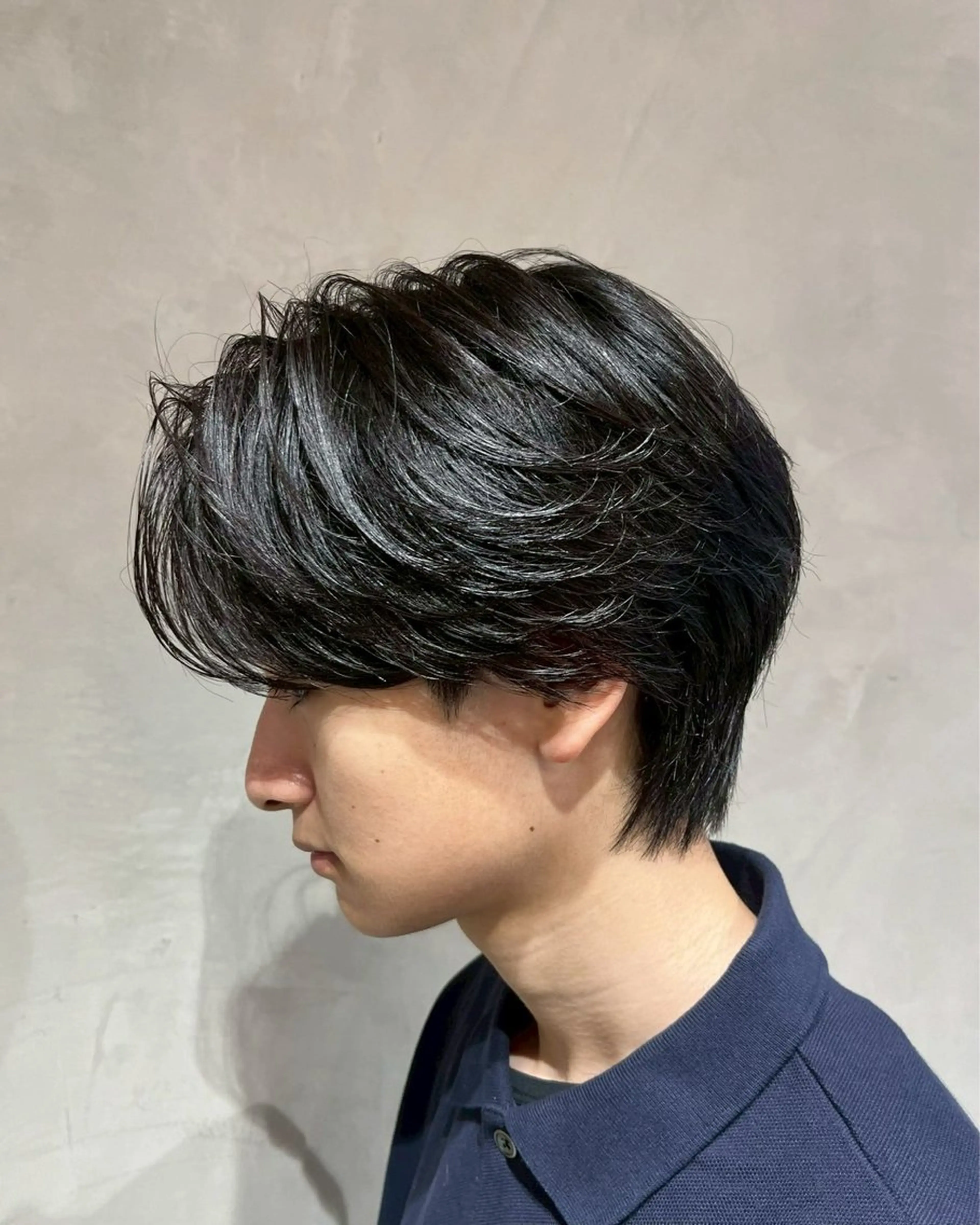 メンズ センターパート メンズウルフカット ウルフカット nico TOKYO 横浜所属・三浦 れいやのヘアスタイル