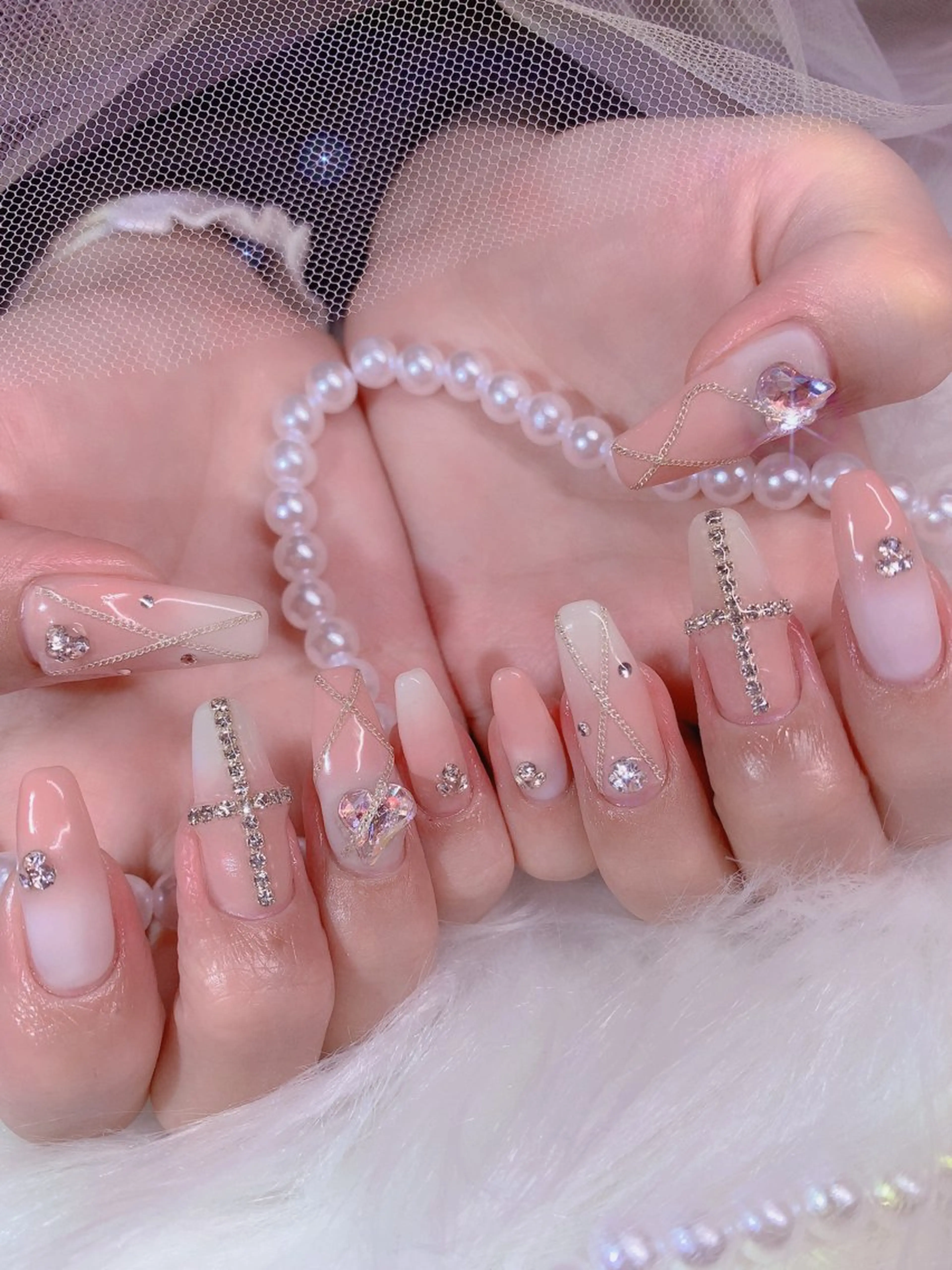 ネイル アートネイル グラデーション キラキラネイル 韓国ネイル 持ち込み シェアサロンLei.g(レイジー)所属・3Dアートネイル💗 都築レナのネイルデザイン