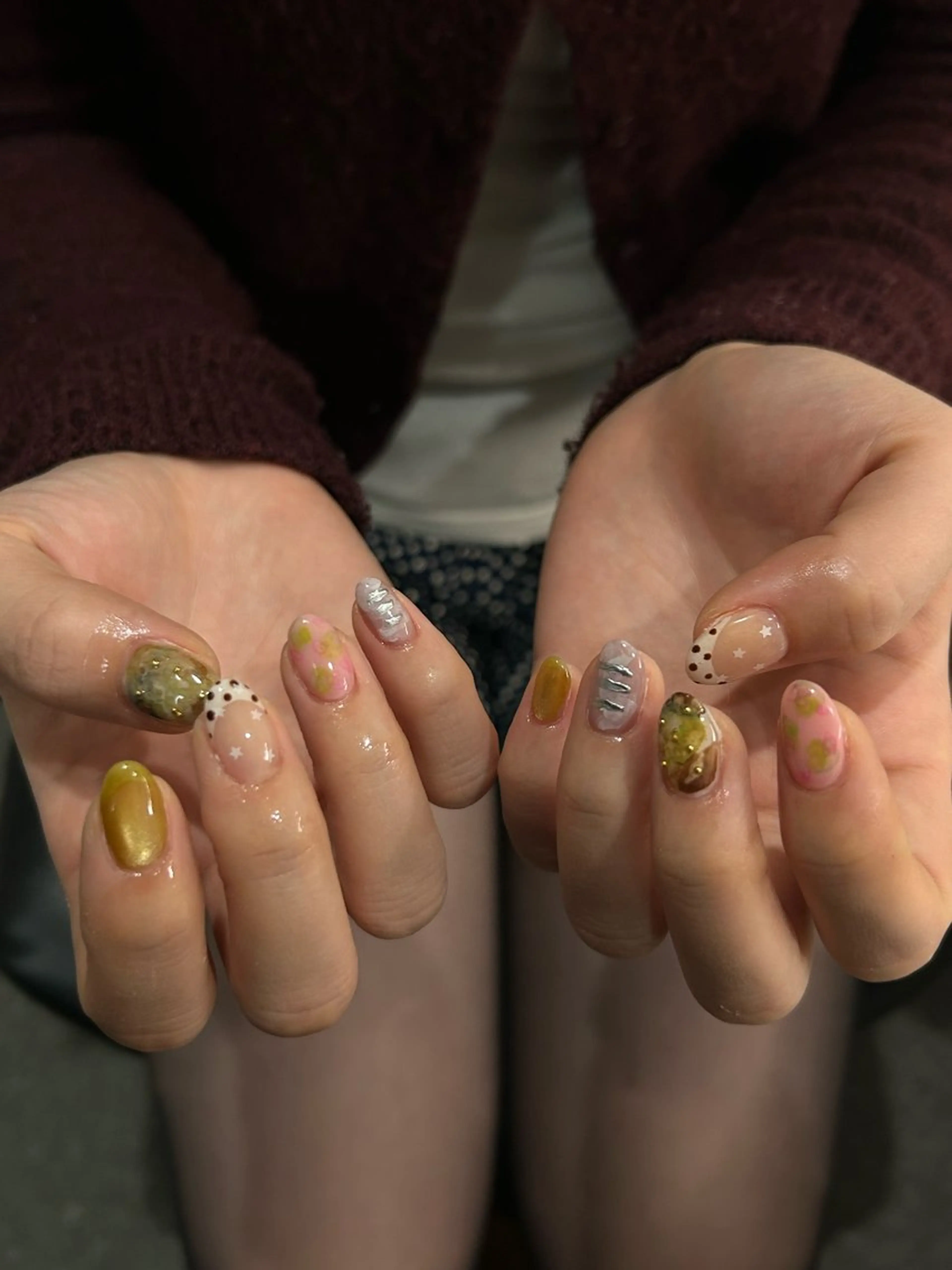 ネイル 韓国ネイル ニュアンスネイル シンプルネイル Yuni.所属・sakae yurinaのネイルデザイン