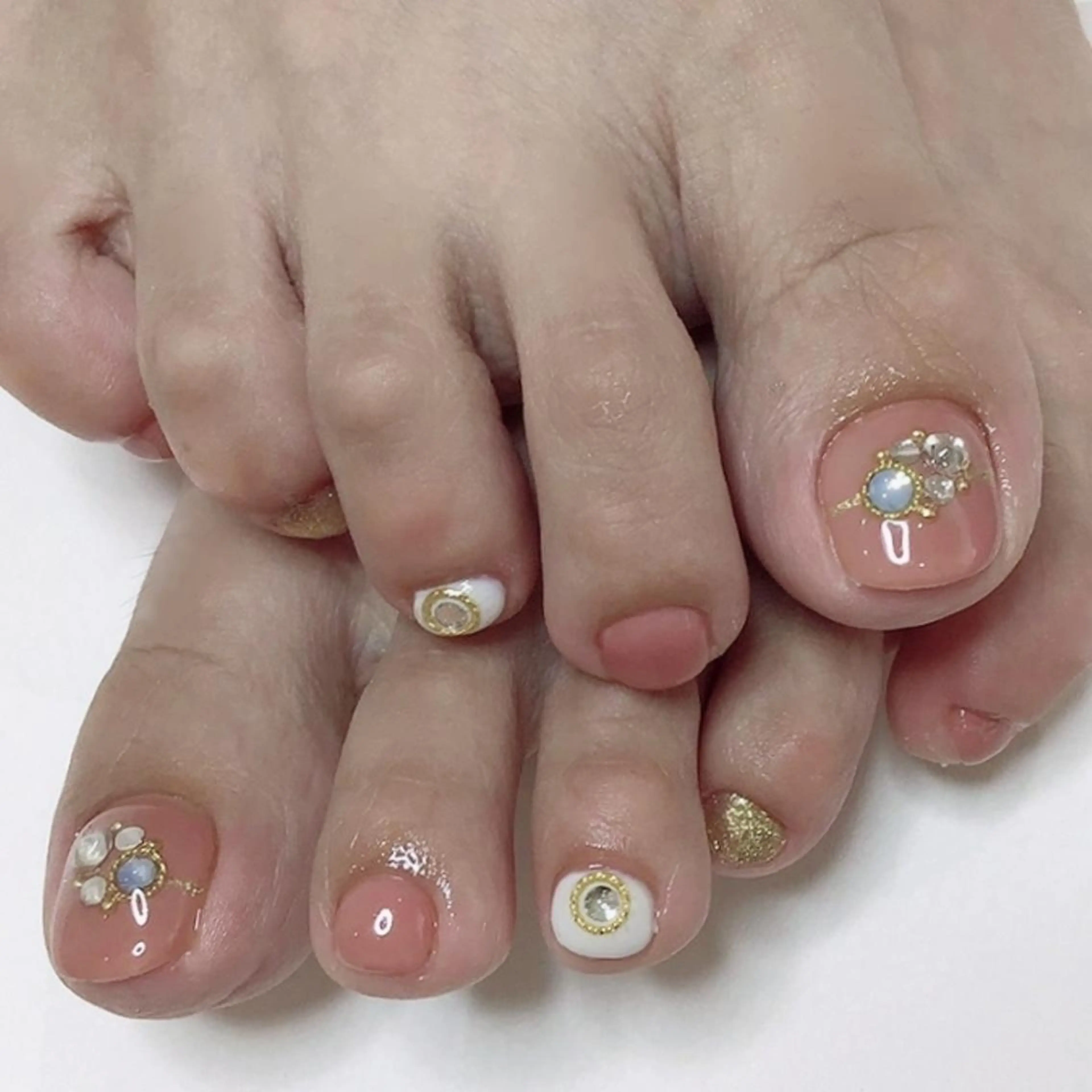 ネイル ピンク ピンクベージュ Carrefour Lir Nail 草加所属・カルフール リル MOEのネイルデザイン