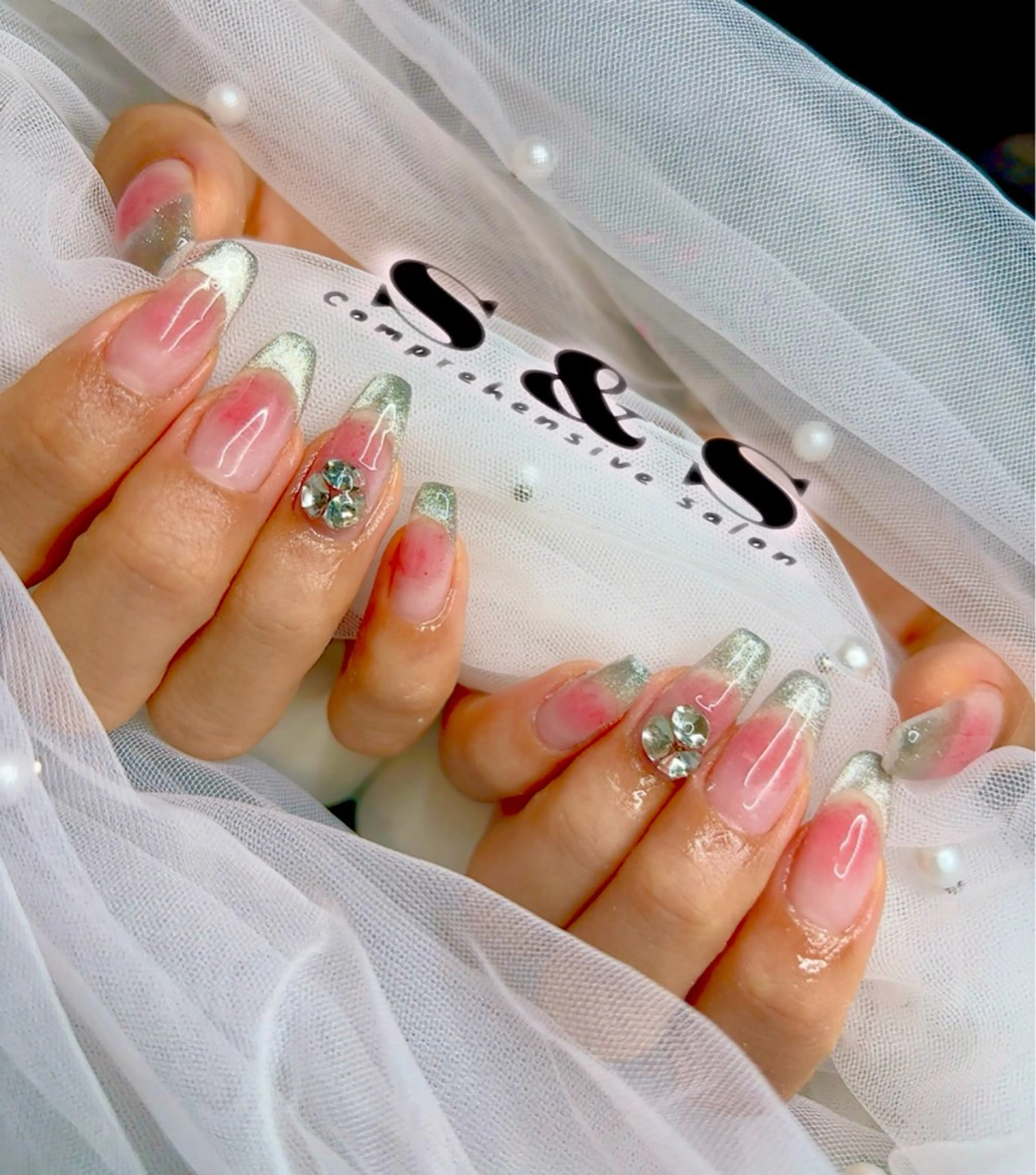 ネイル 成人式 長さ出し メンズネイル 持ち込み ブライダルネイル S&S 村田小百合のネイルデザイン