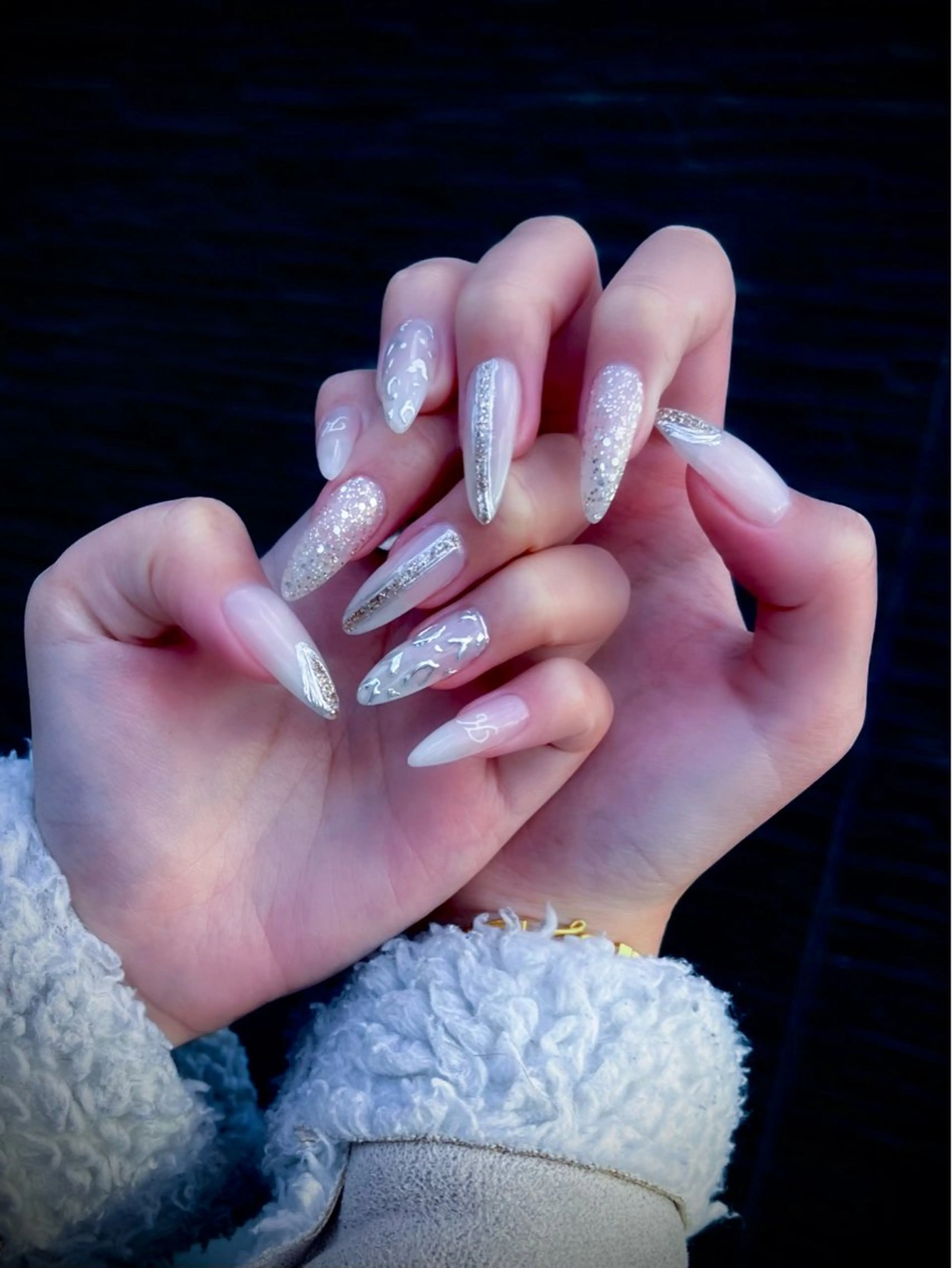 ネイル キラキラネイル マグネットネイル ワンカラーネイル スカルプネイル ワンホンネイル nine.🦋 YUKOのネイルデザイン