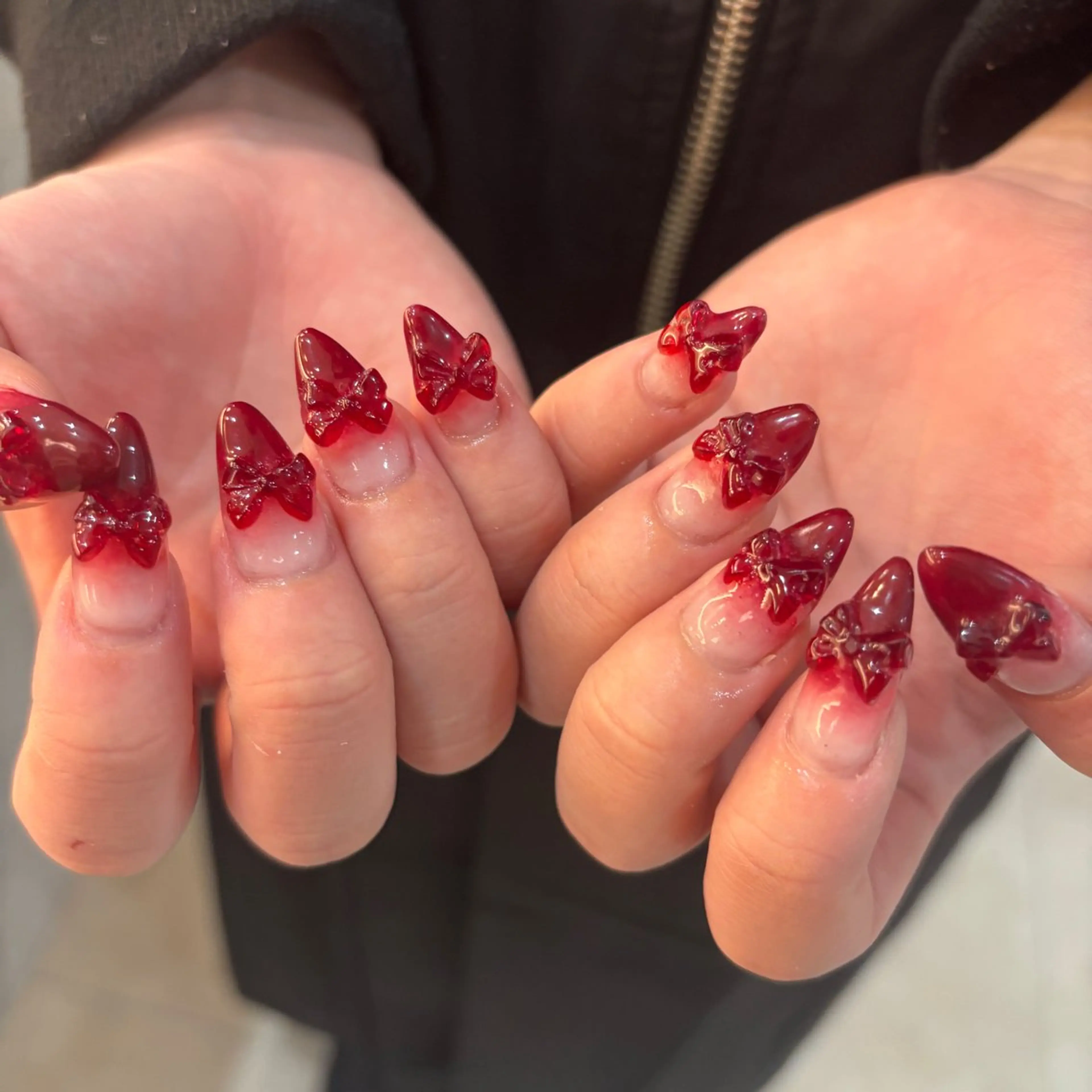 ネイル ハンドネイル フットネイル 栗田 ゆう子のネイルデザイン