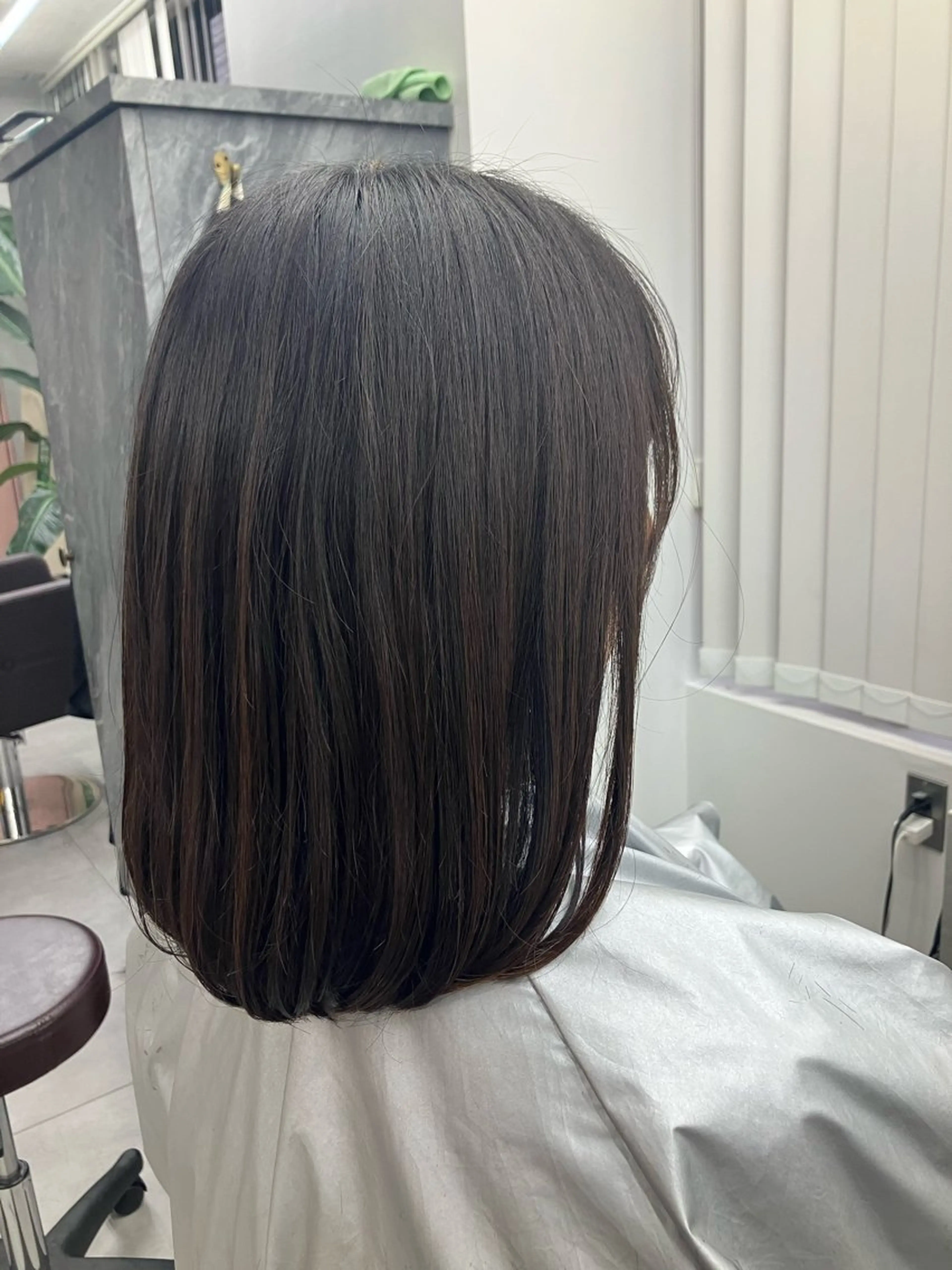 ミディアム 沼尻 心のヘアスタイル