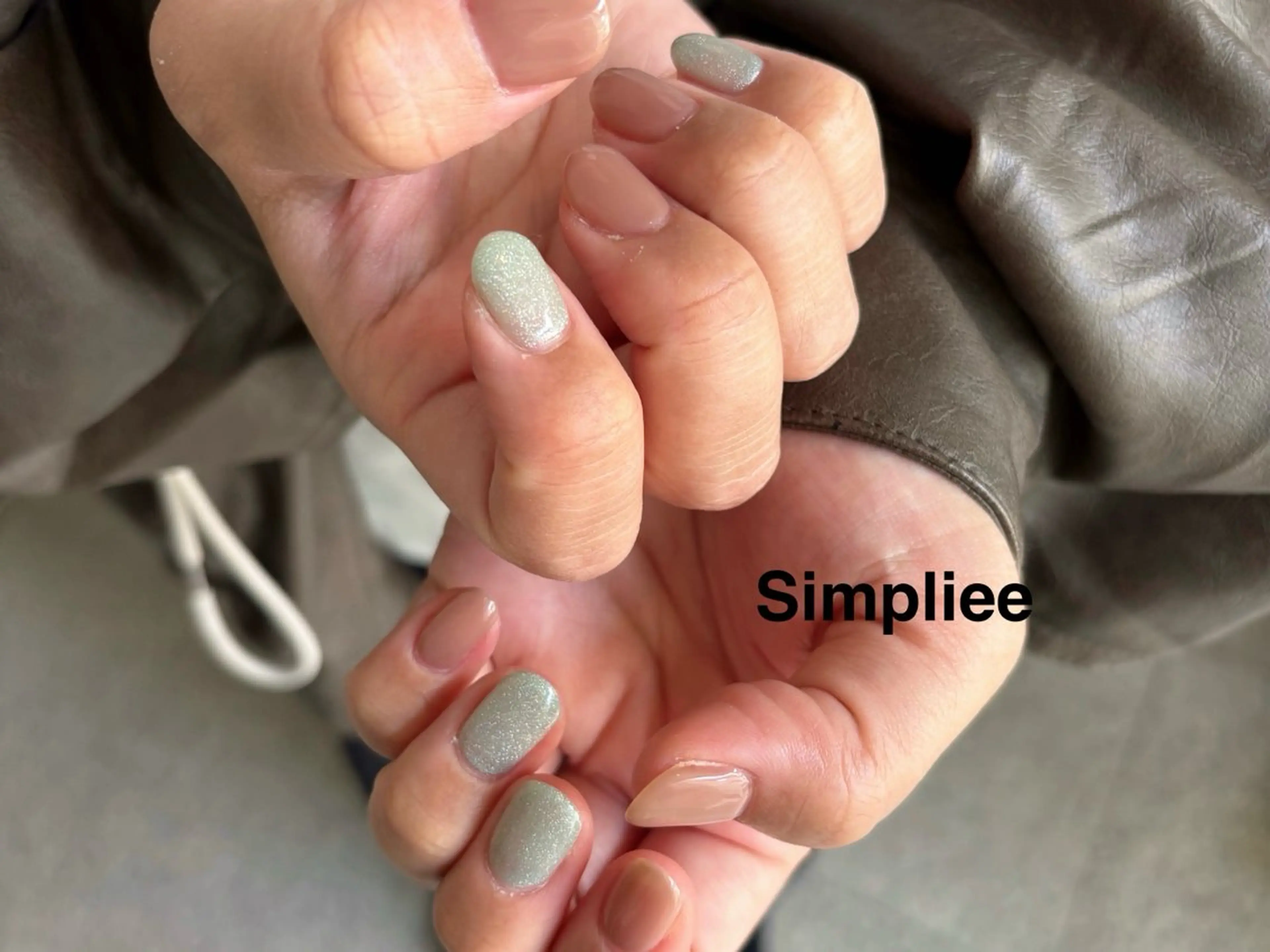 ネイル ワンカラーネイル ハンドネイル シンプリーワン 渋谷店🪄MOENAのネイルデザイン