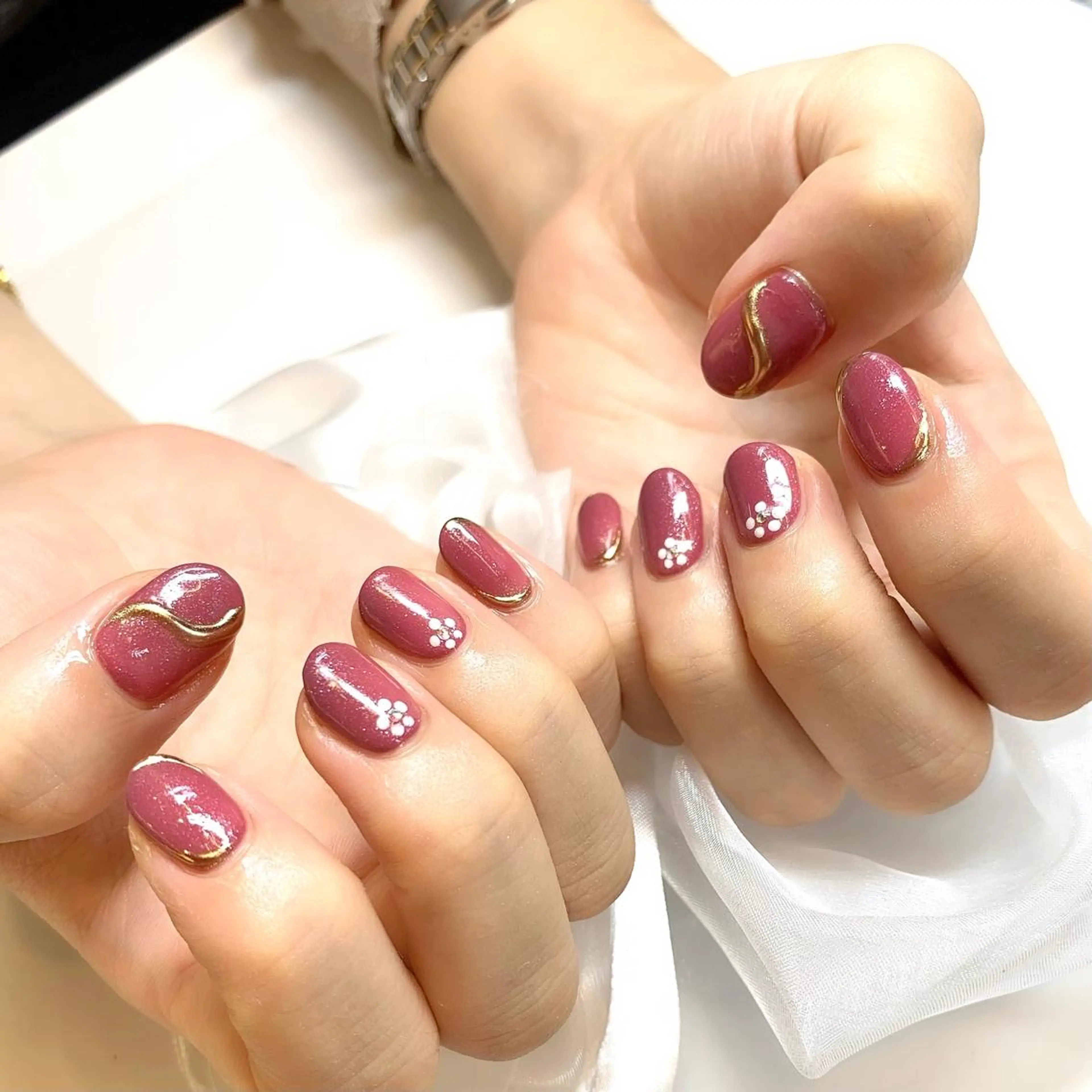 ネイル ジェルネイル ロングネイル ニュアンスネイル オフィスネイル パラジェル ハンドネイル clover nailのネイルデザイン