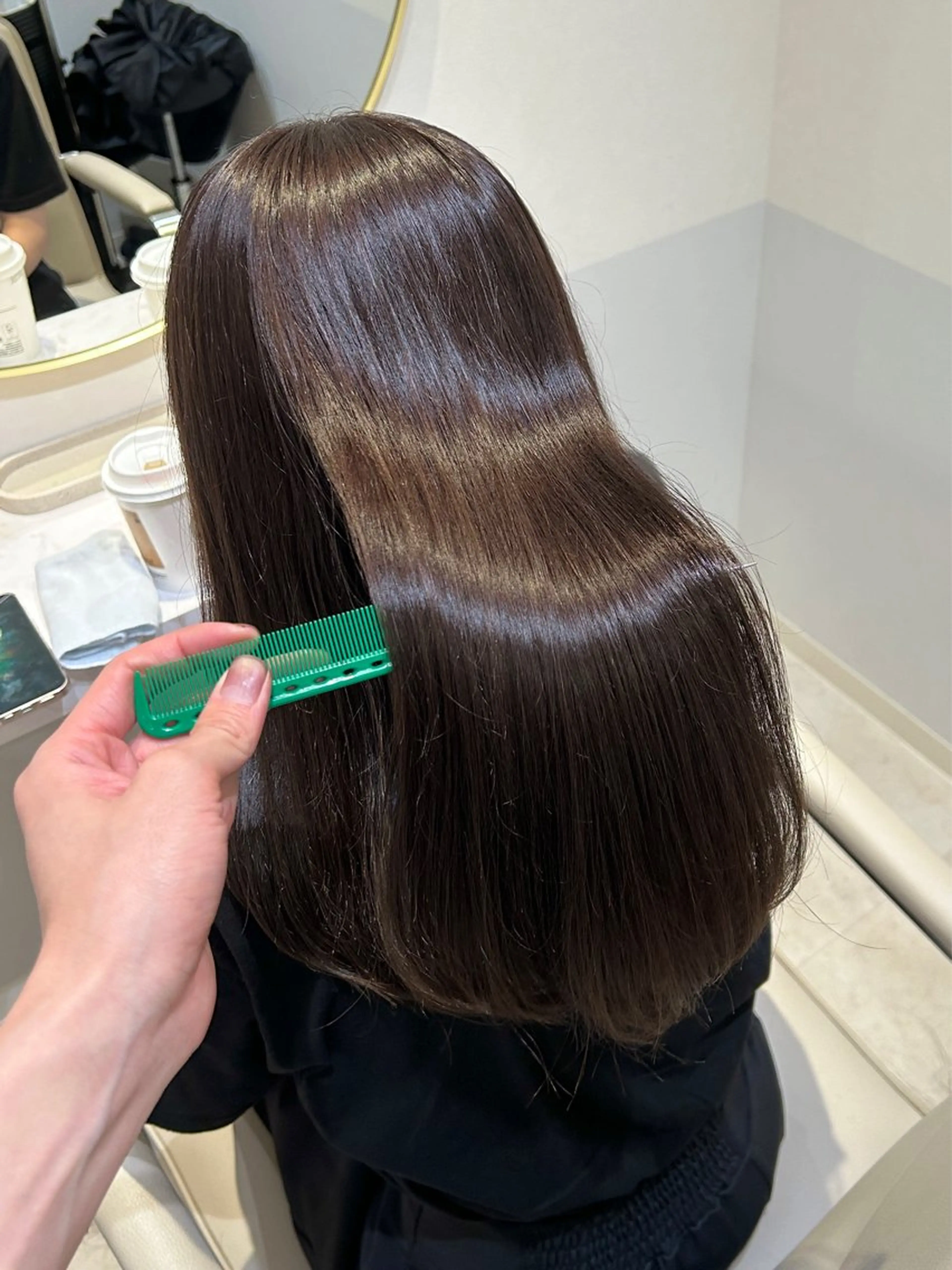 ロング ヘアカラー トリートメント 左藤 樹真のヘアスタイル