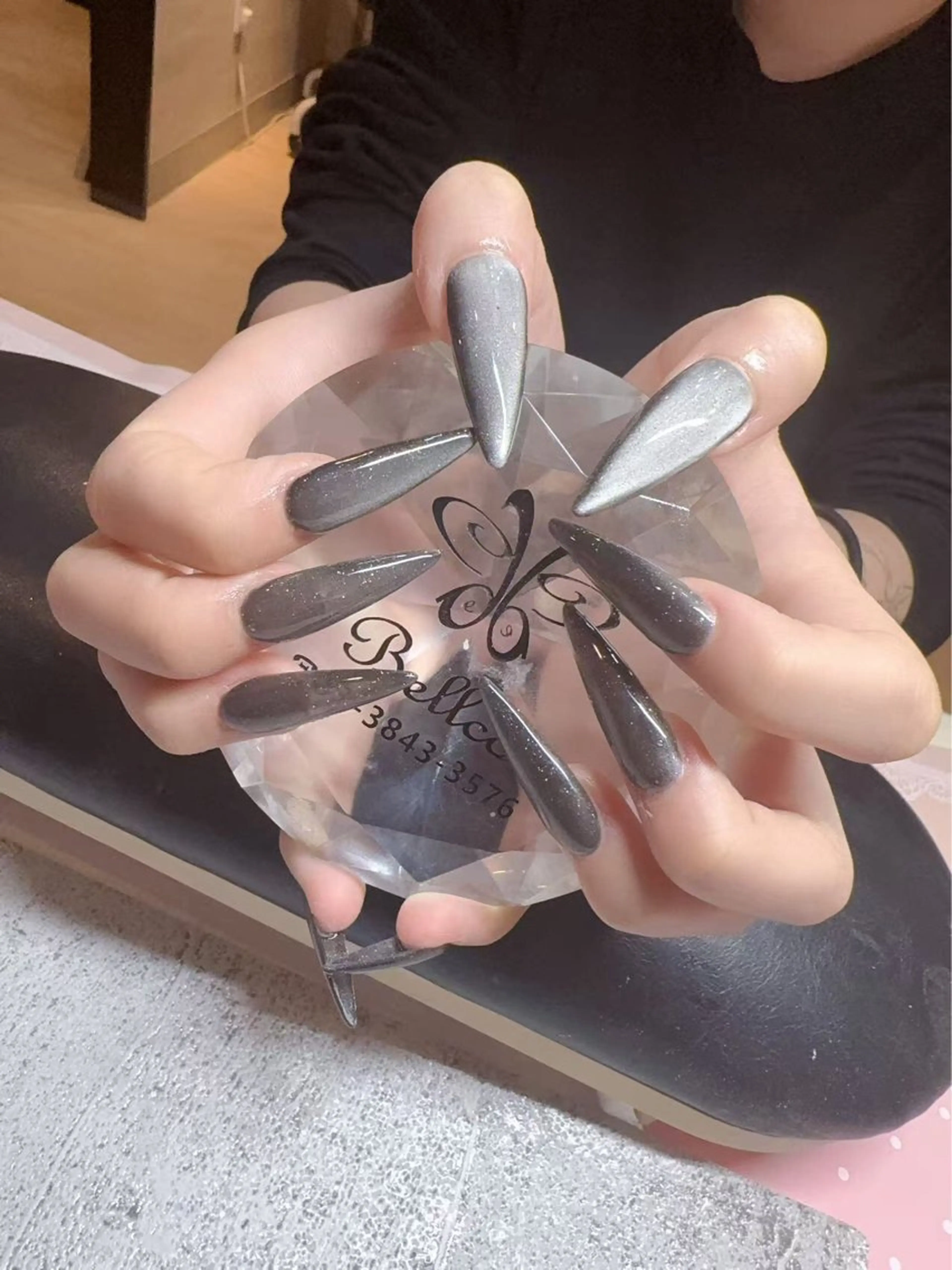 ネイル 長さ出し マグネットネイル ネイルチップ ベラッコ所属・ネイルサロン ベラッコのネイルデザイン